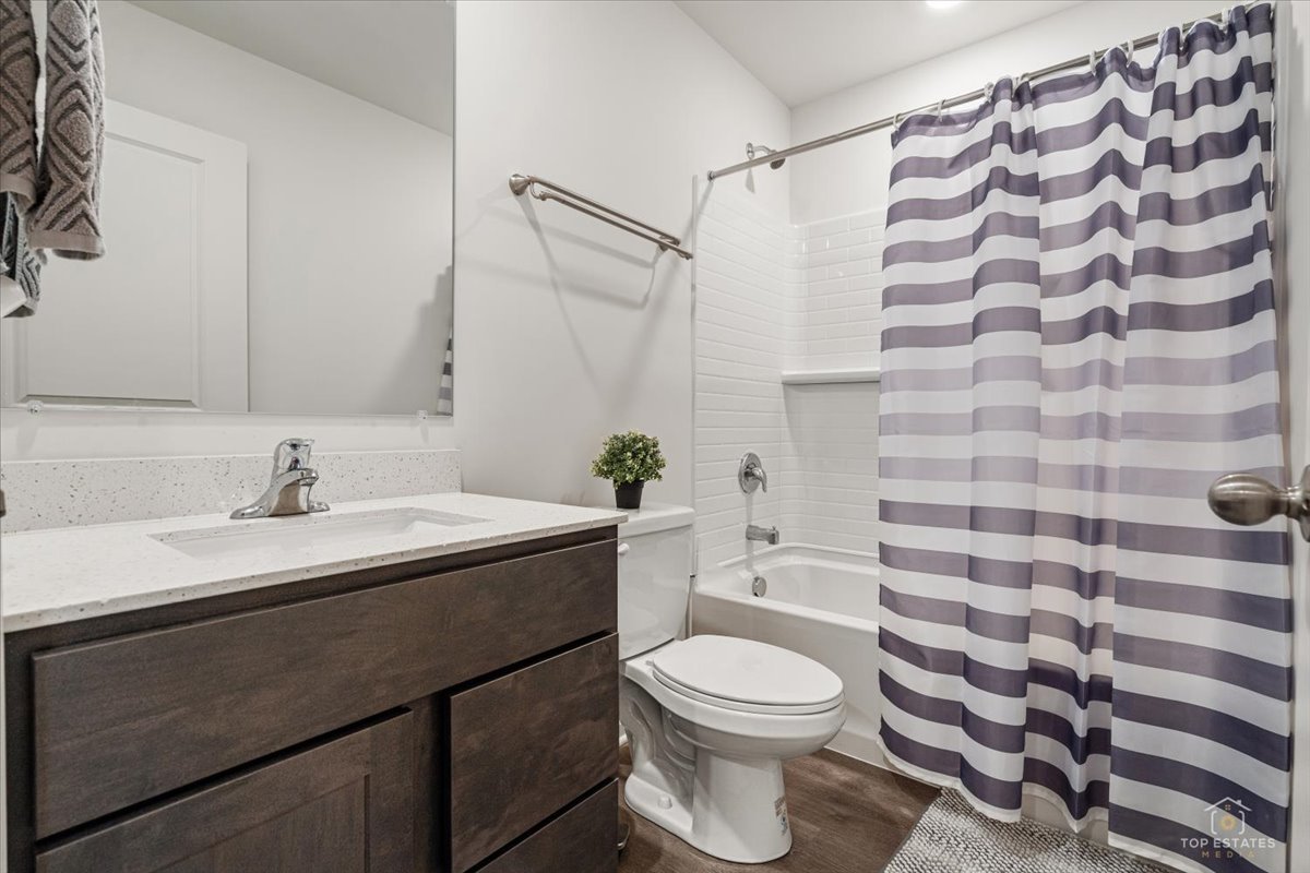 1510 Sequoia Way Property Photo 22