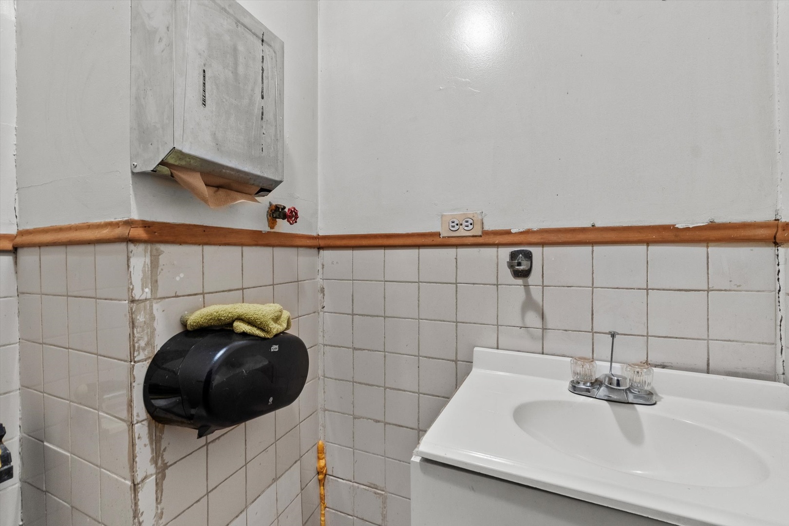 10606 S Torrence Avenue Property Photo 12