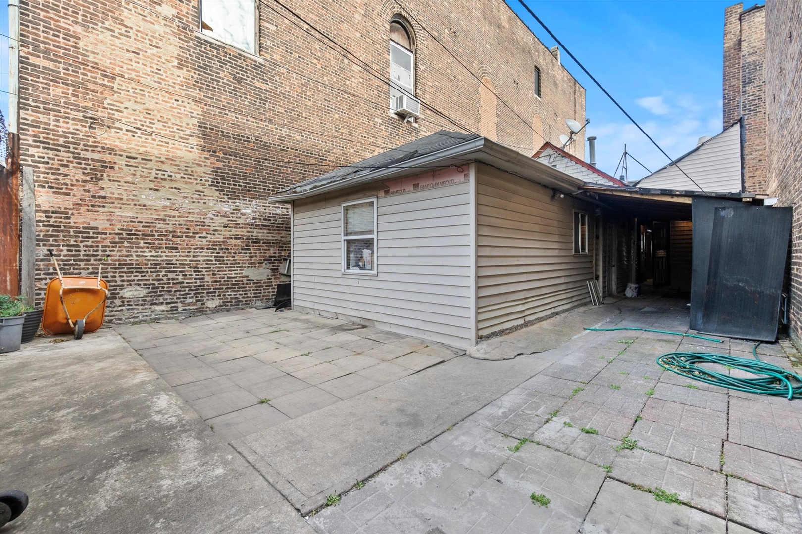 10606 S Torrence Avenue Property Photo 20