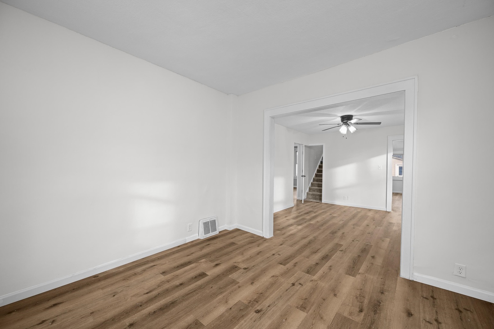 1916 31st Street A Property Photo 5