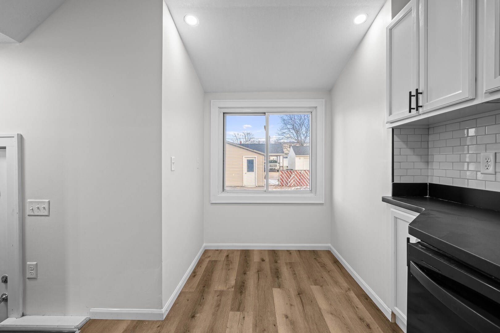 1916 31st Street A Property Photo 14