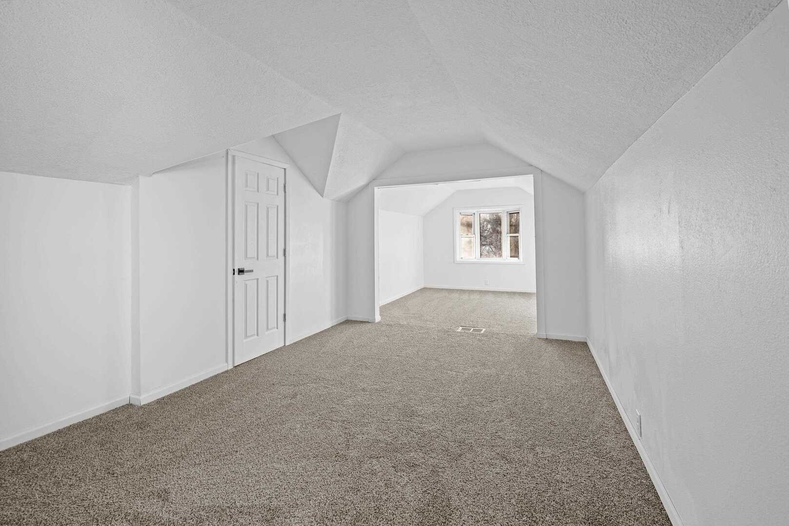 1916 31st Street A Property Photo 21