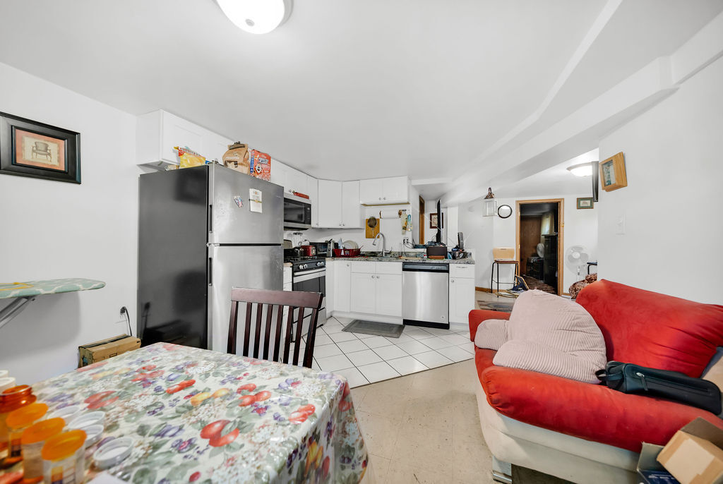 12671283 Property Photo 3