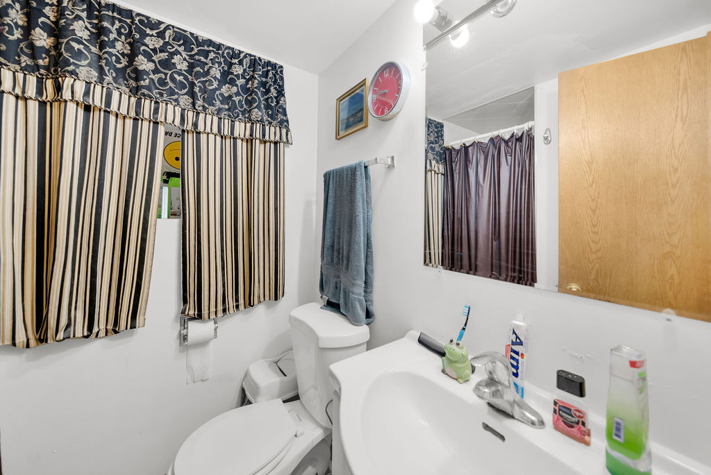 12671283 Property Photo 9