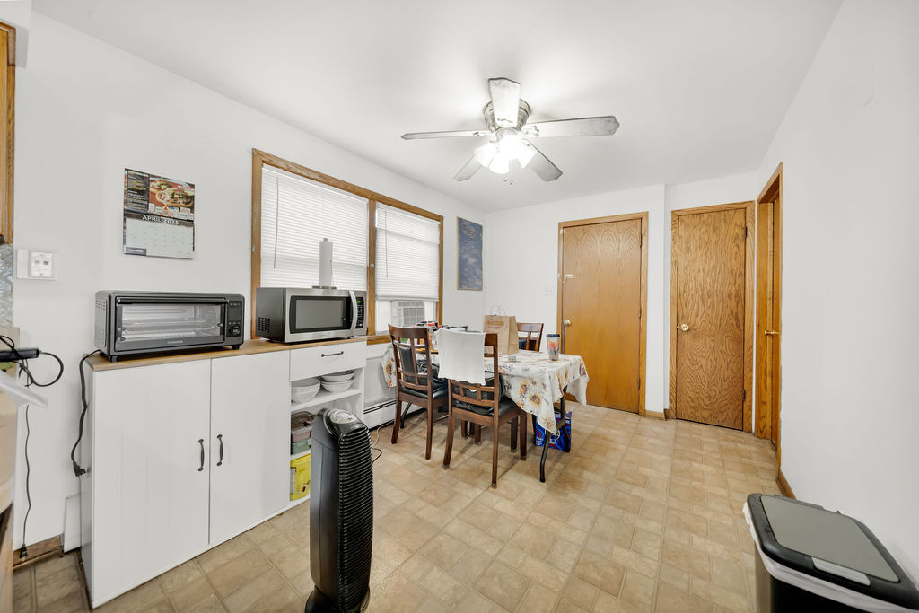 12671283 Property Photo 23