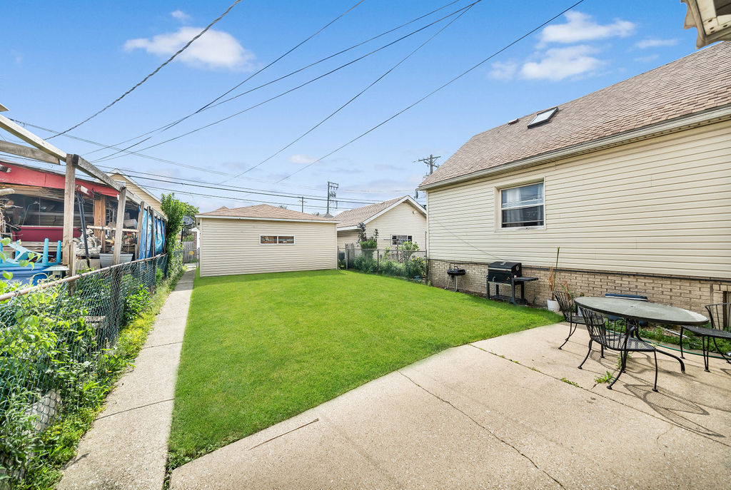 12671283 Property Photo 29