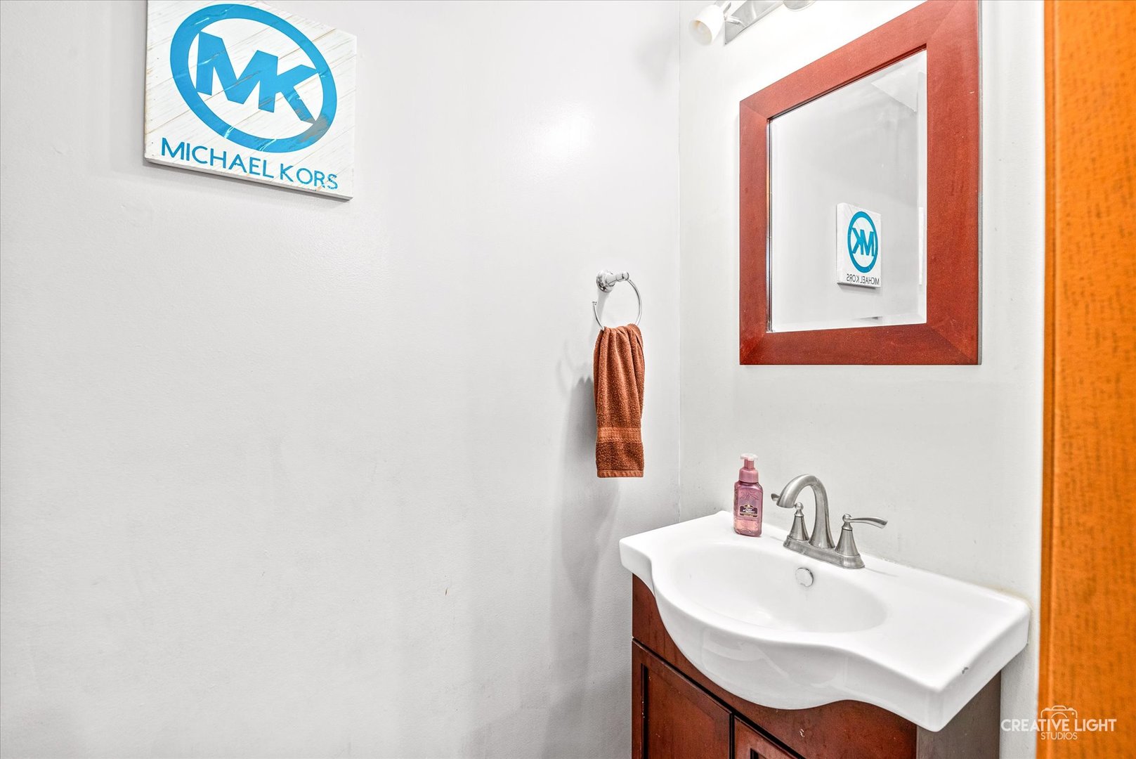 1847 Towhee Court Property Photo 8