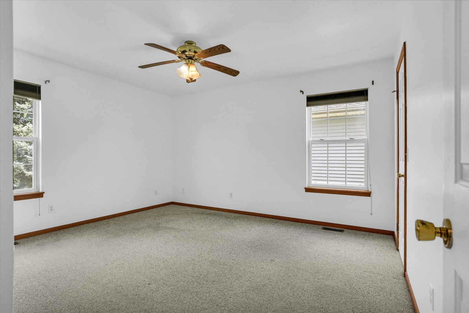 705 Erin Drive Property Photo 14