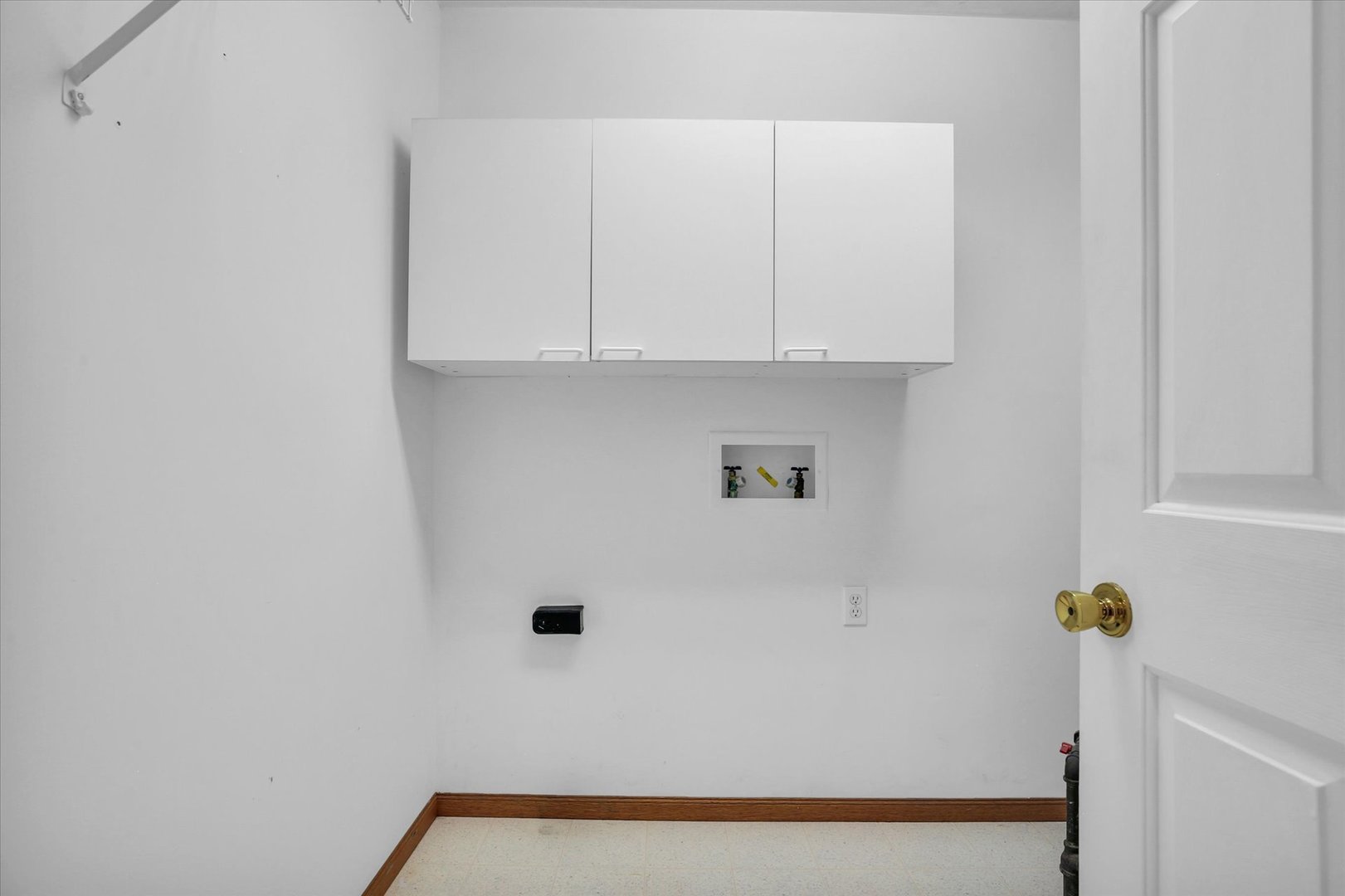 705 Erin Drive Property Photo 18