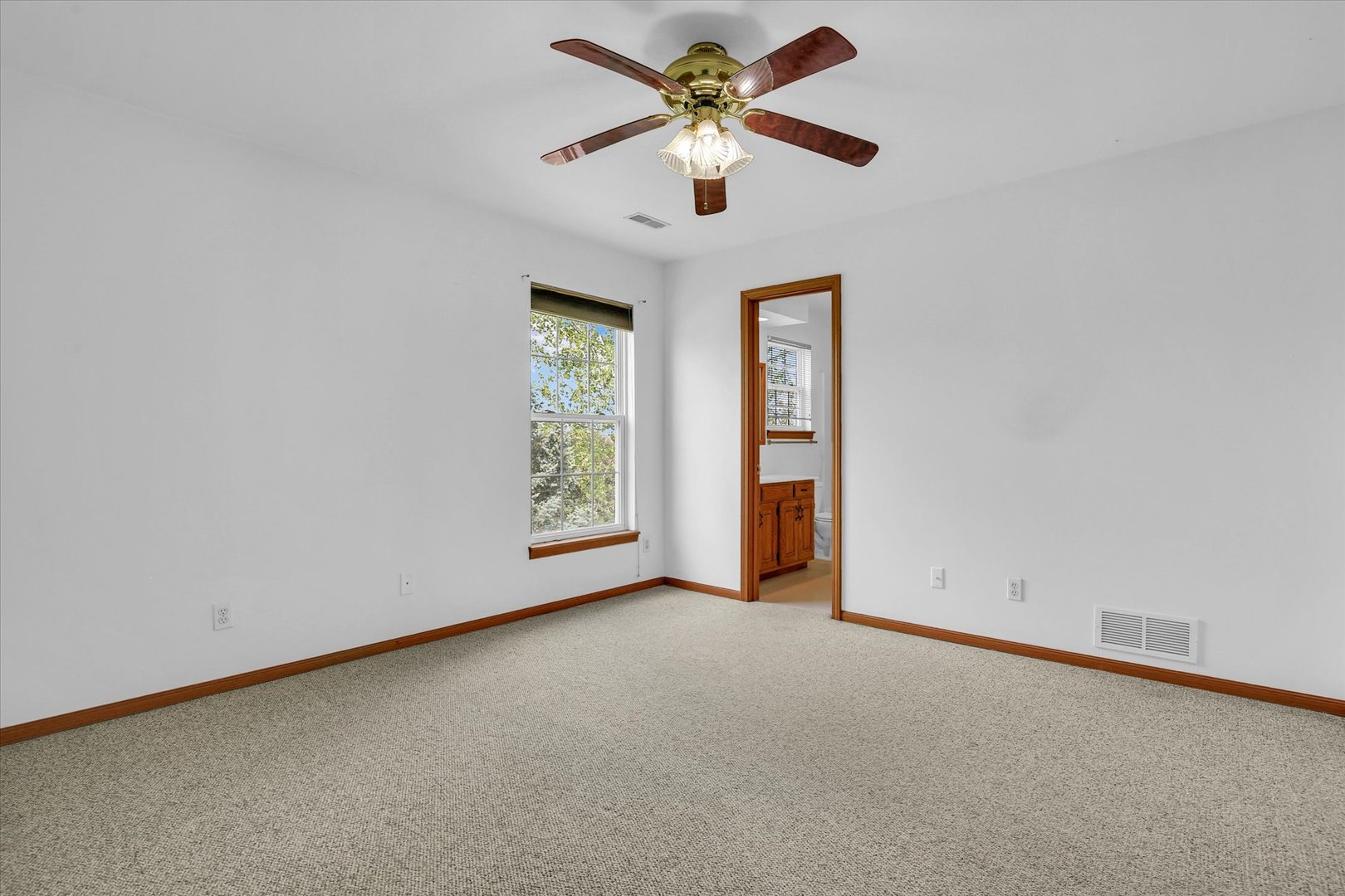 705 Erin Drive Property Photo 19