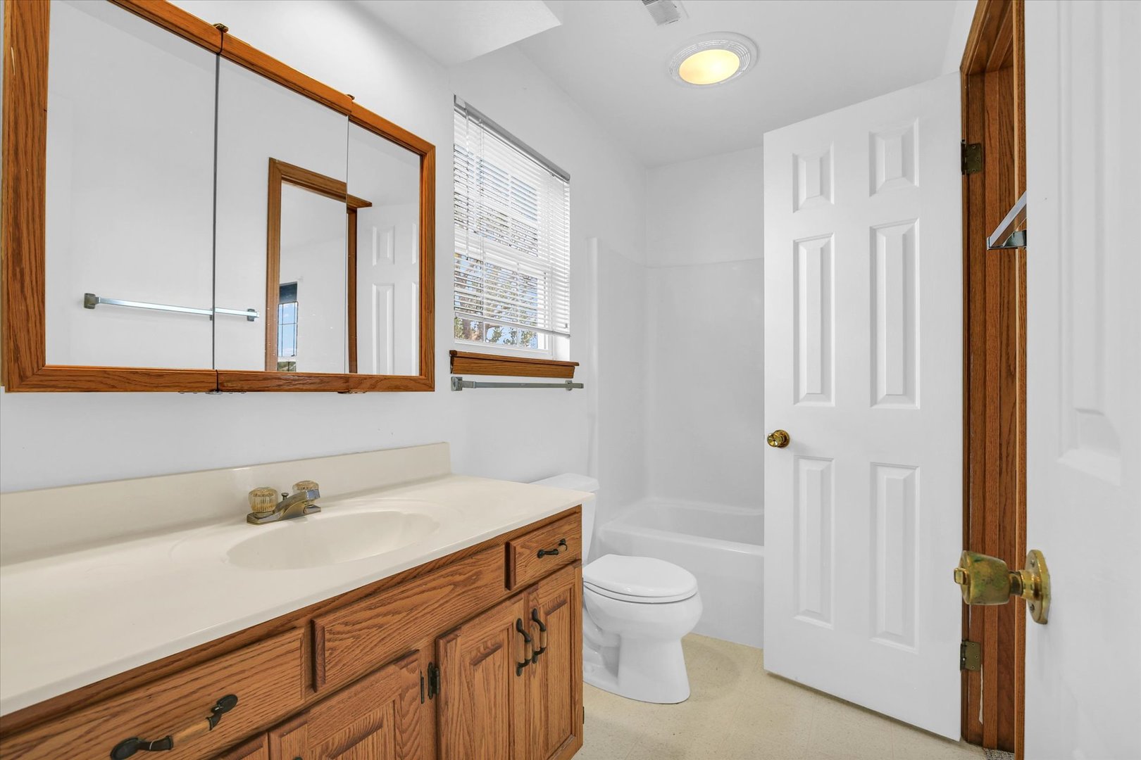 705 Erin Drive Property Photo 21
