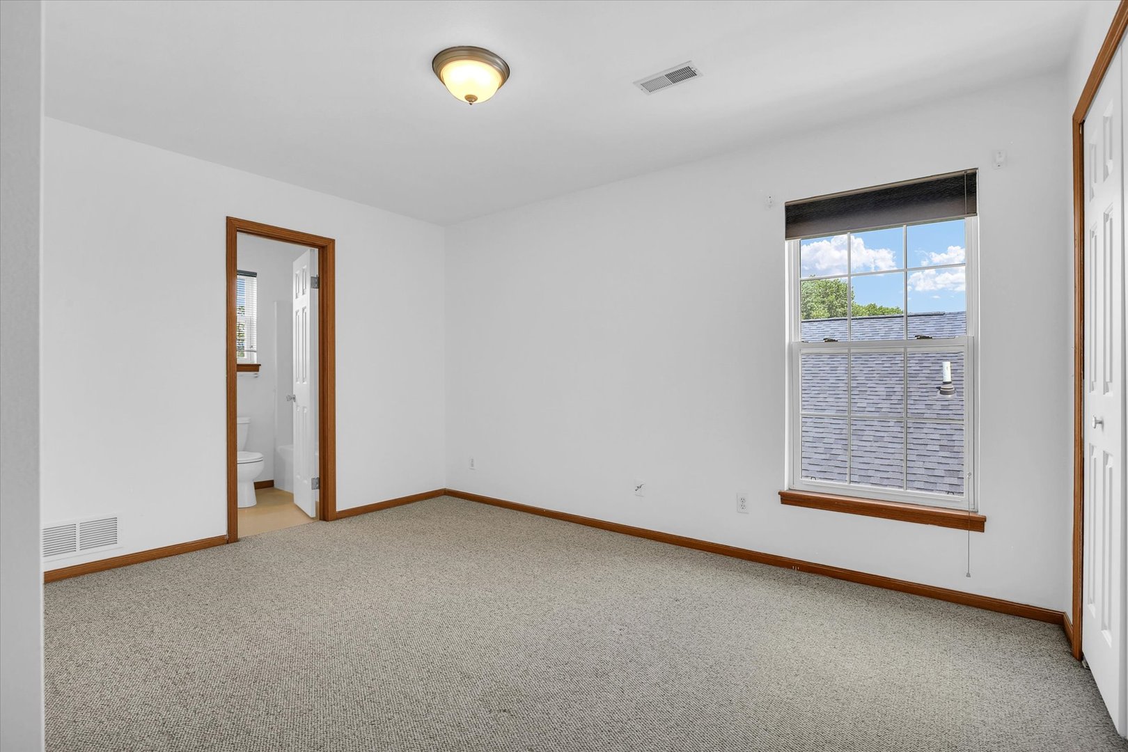 705 Erin Drive Property Photo 22