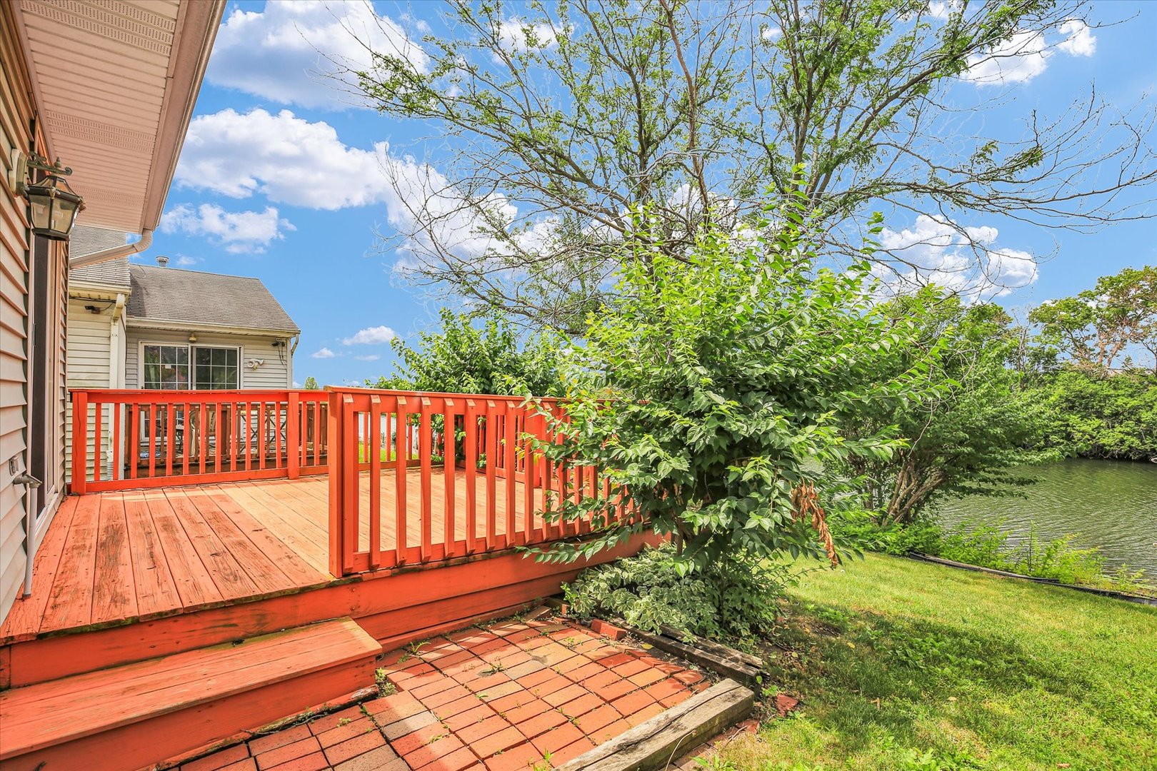 705 Erin Drive Property Photo 26