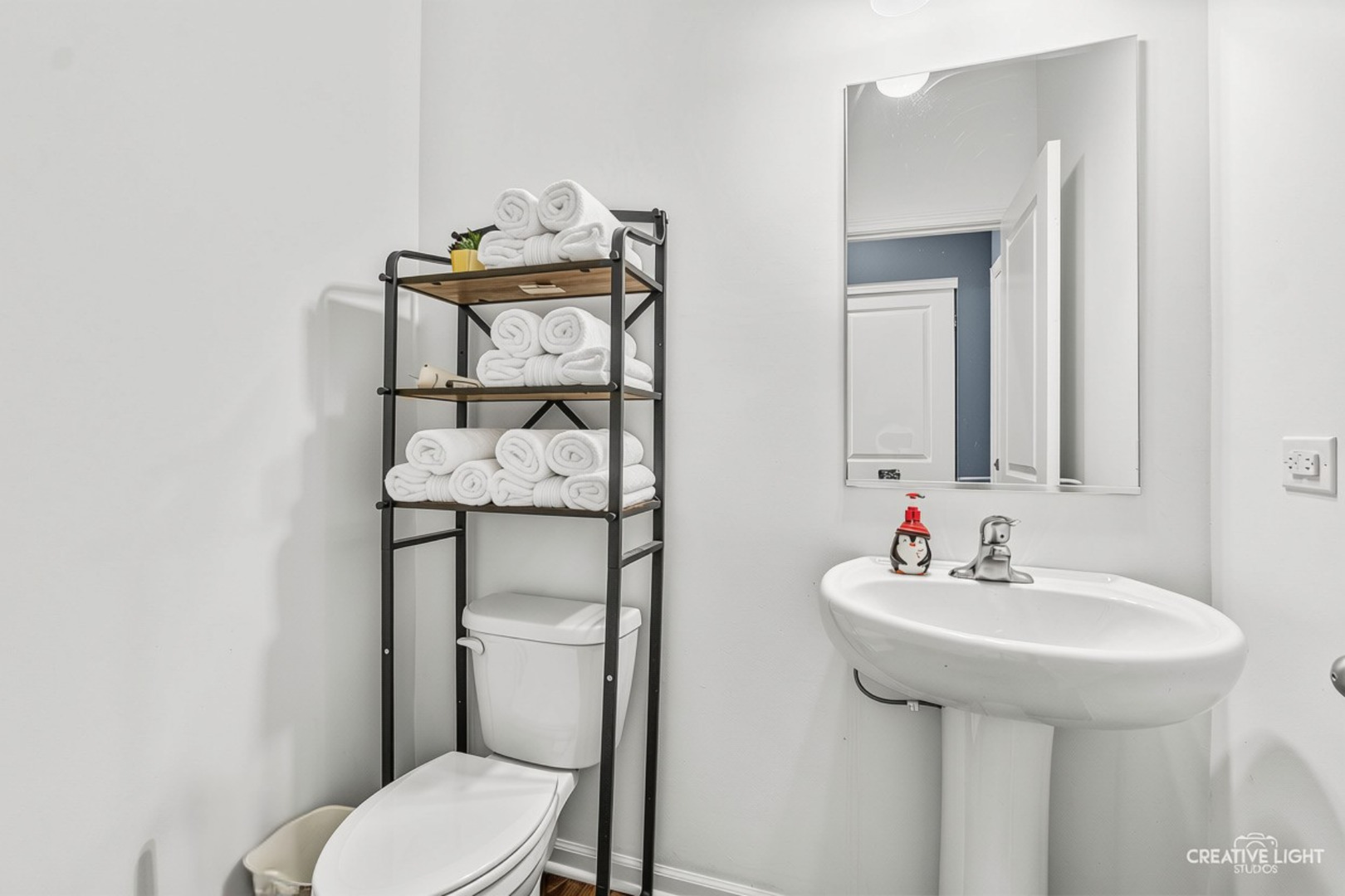 400 Cronin Boulevard Property Photo 10