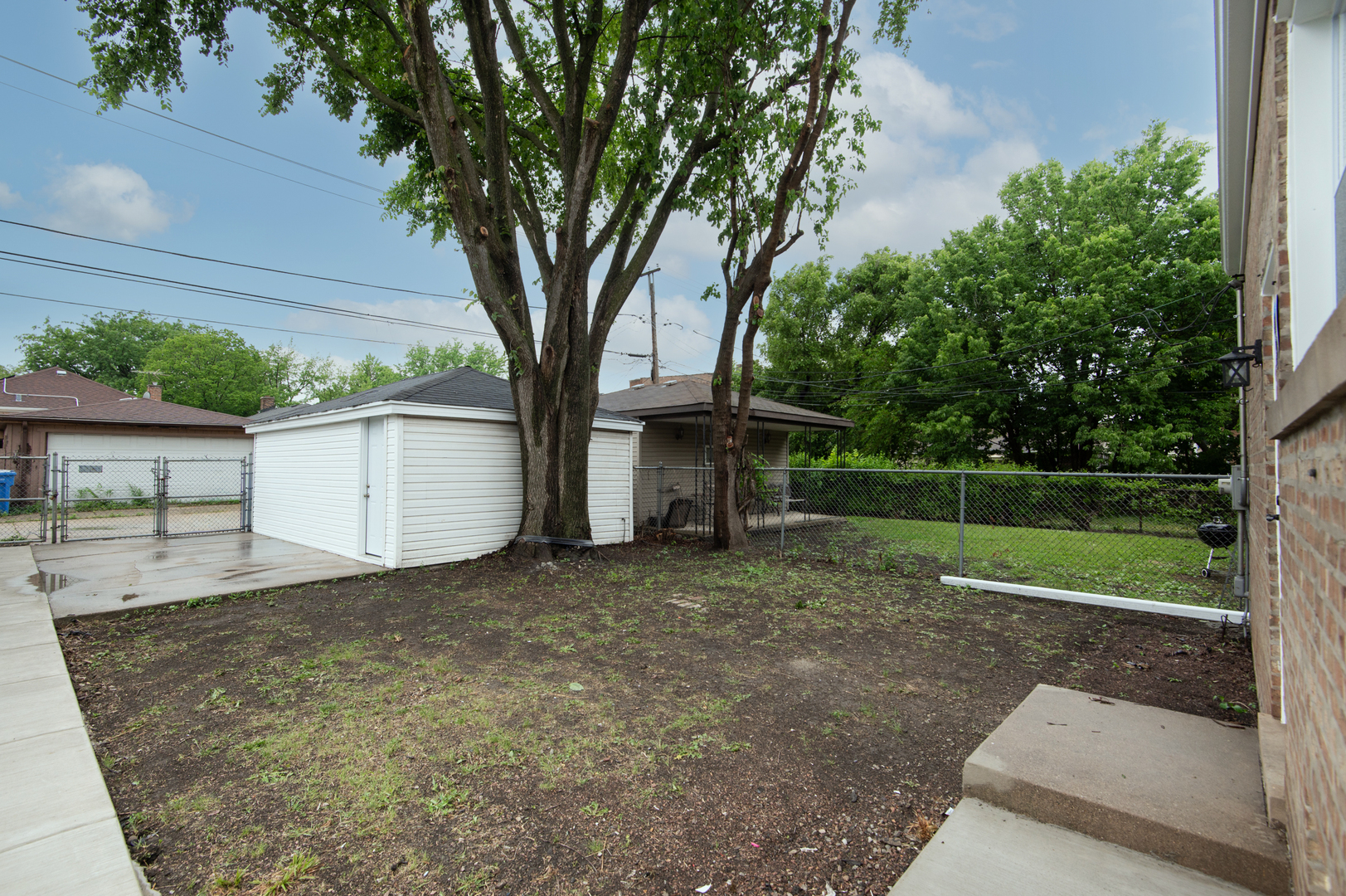 10338 S Vernon Avenue Property Photo 33