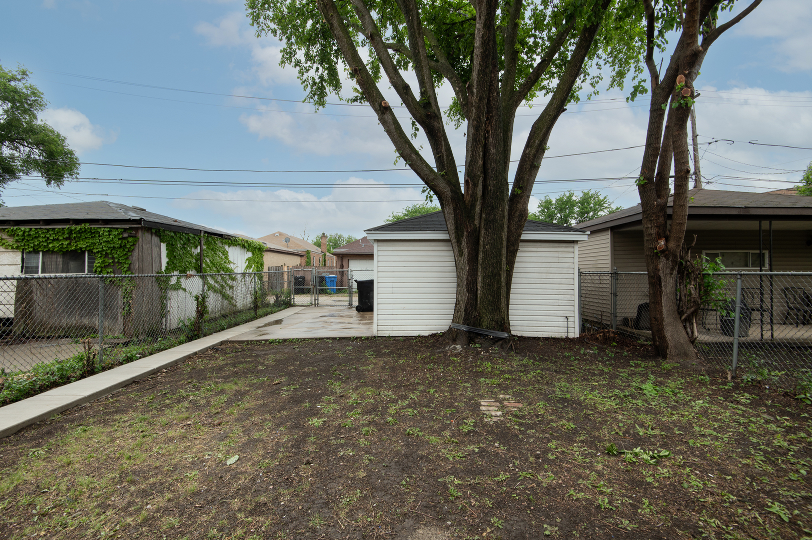 10338 S Vernon Avenue Property Photo 34