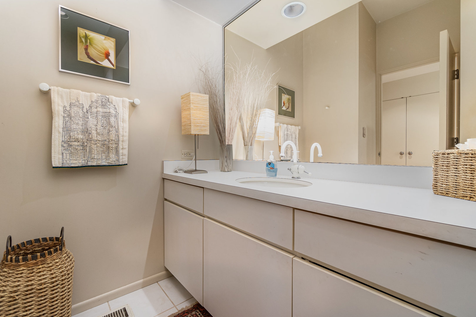12671475 Property Photo 38