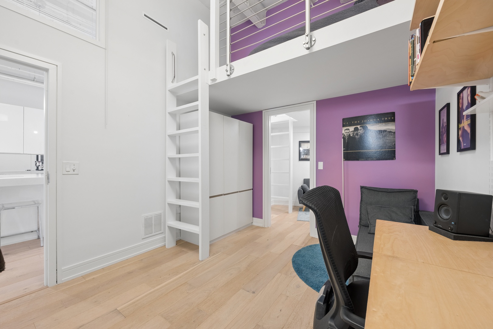 20 N State Street 410 Property Photo 16