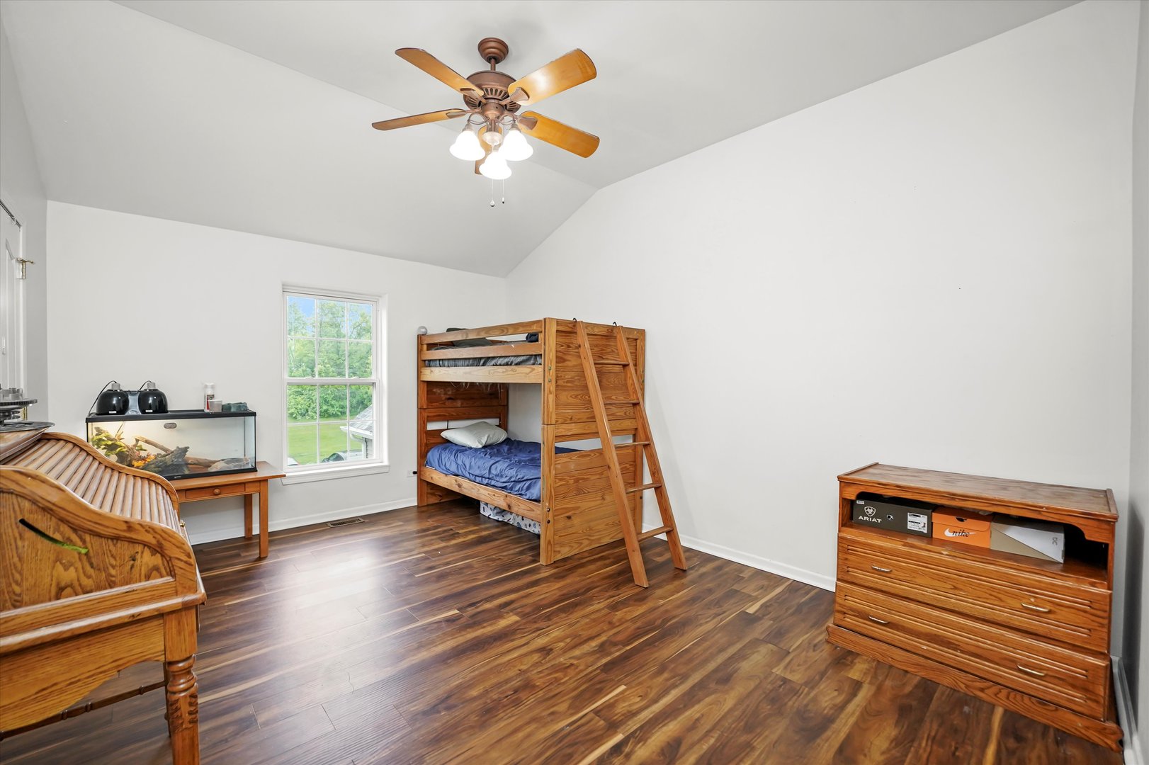 16512 Nelson Road Property Photo 31