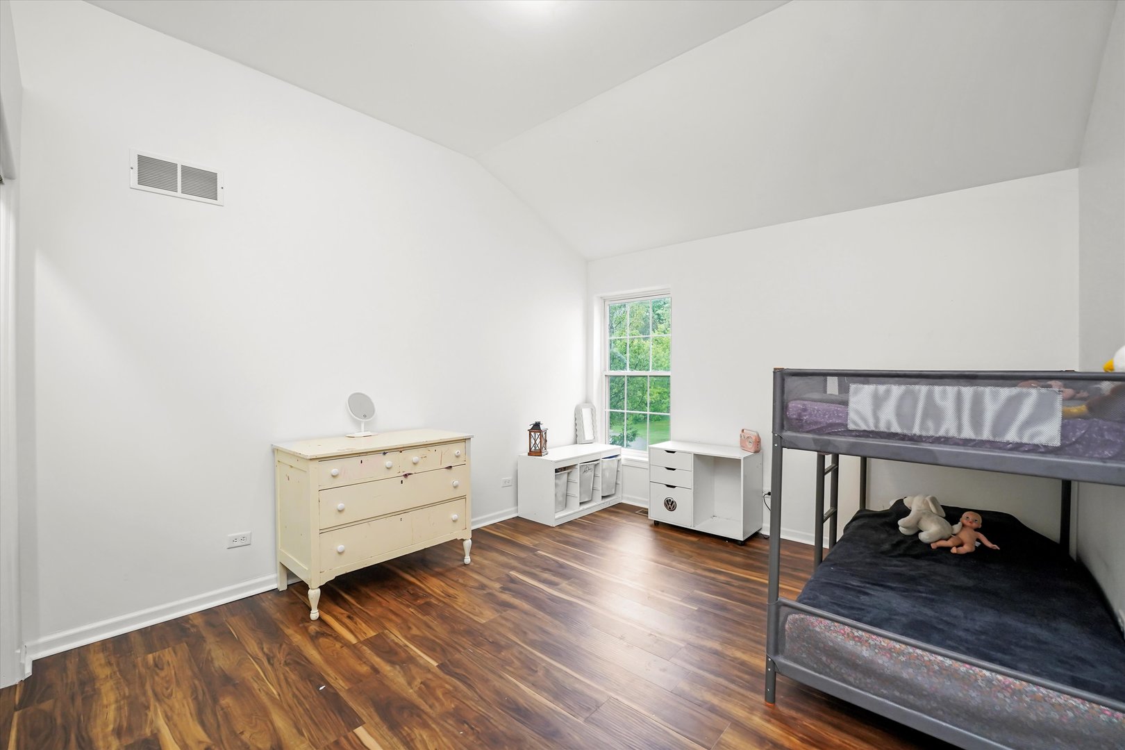 16512 Nelson Road Property Photo 32
