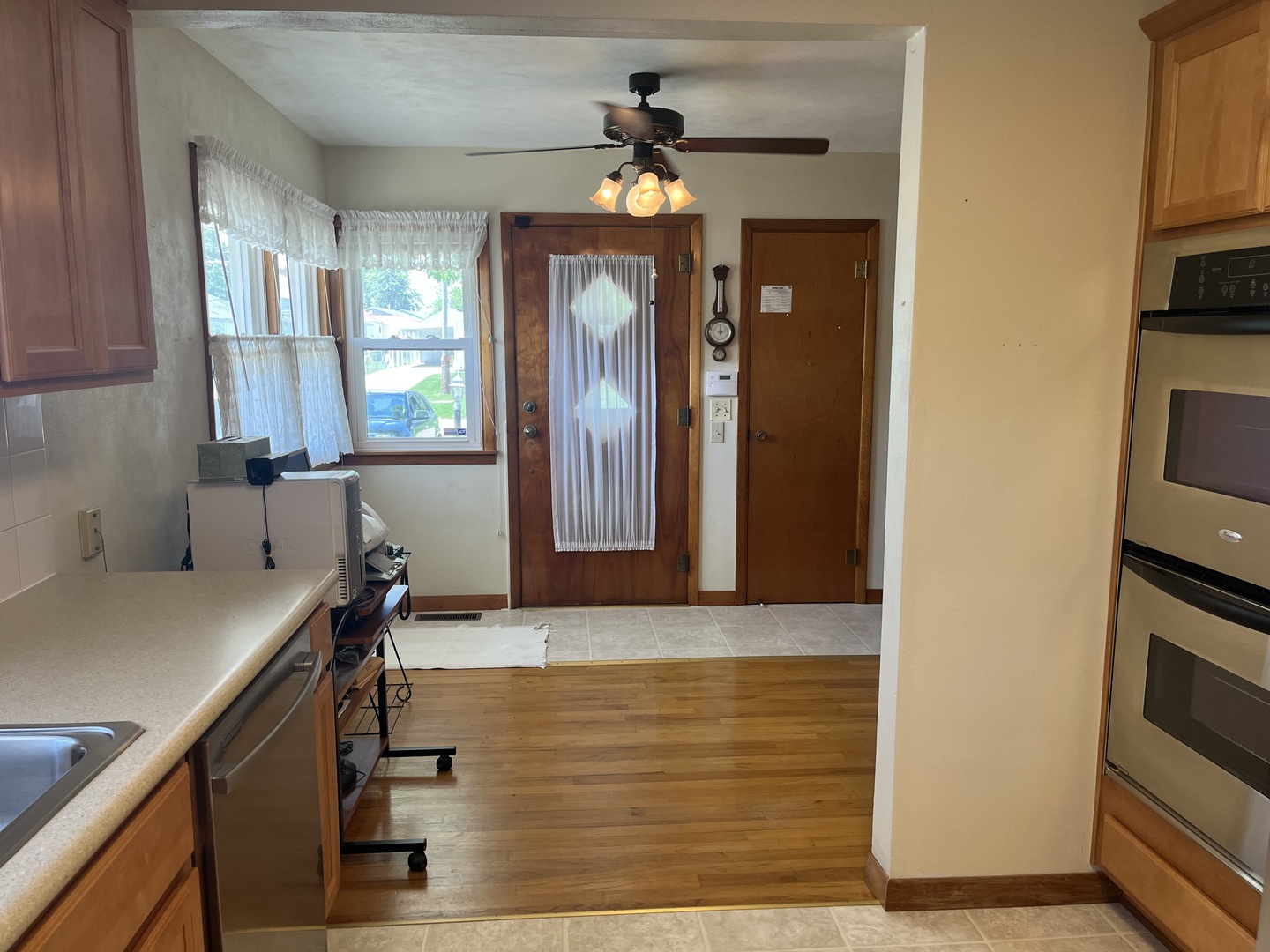 538 Dwight Street Property Photo 7