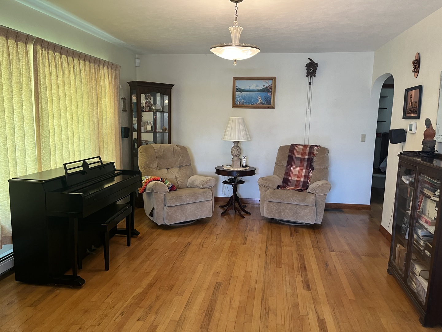 538 Dwight Street Property Photo 8