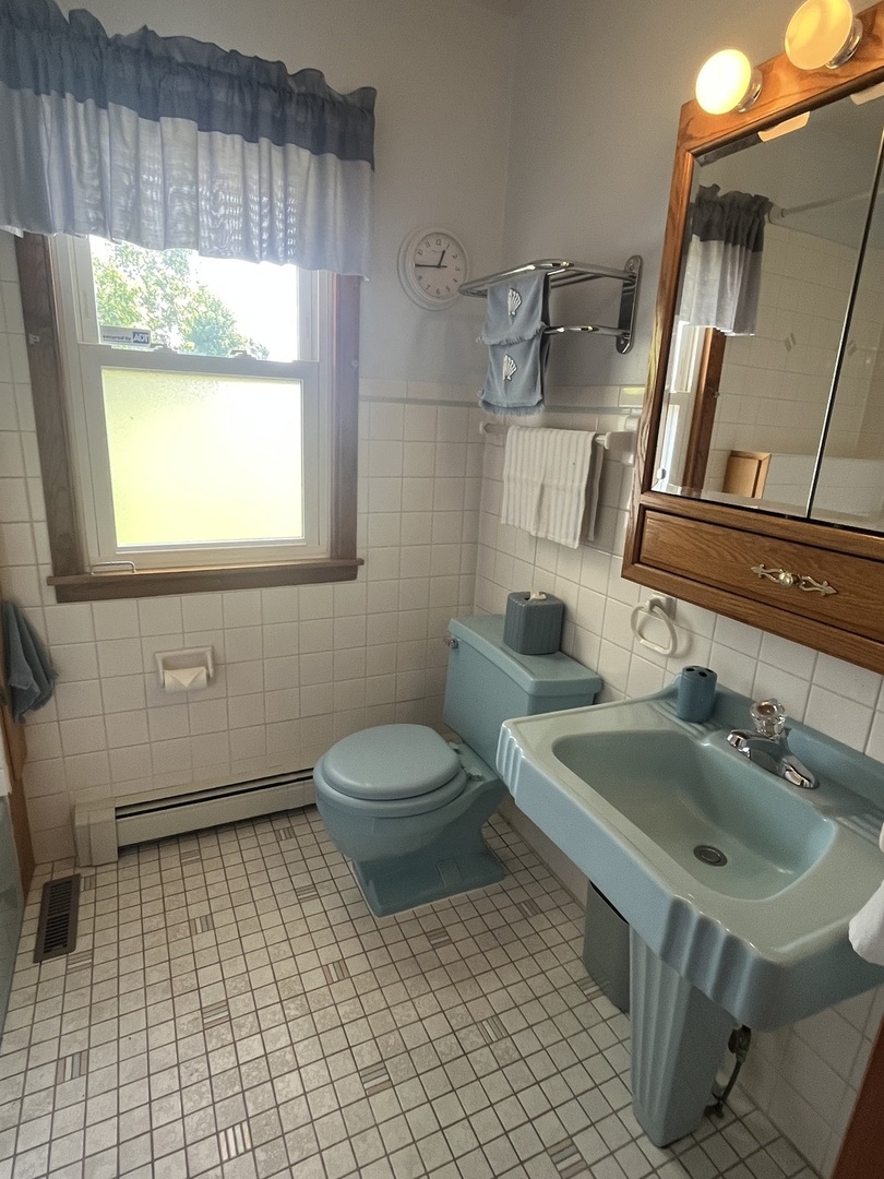 538 Dwight Street Property Photo 13