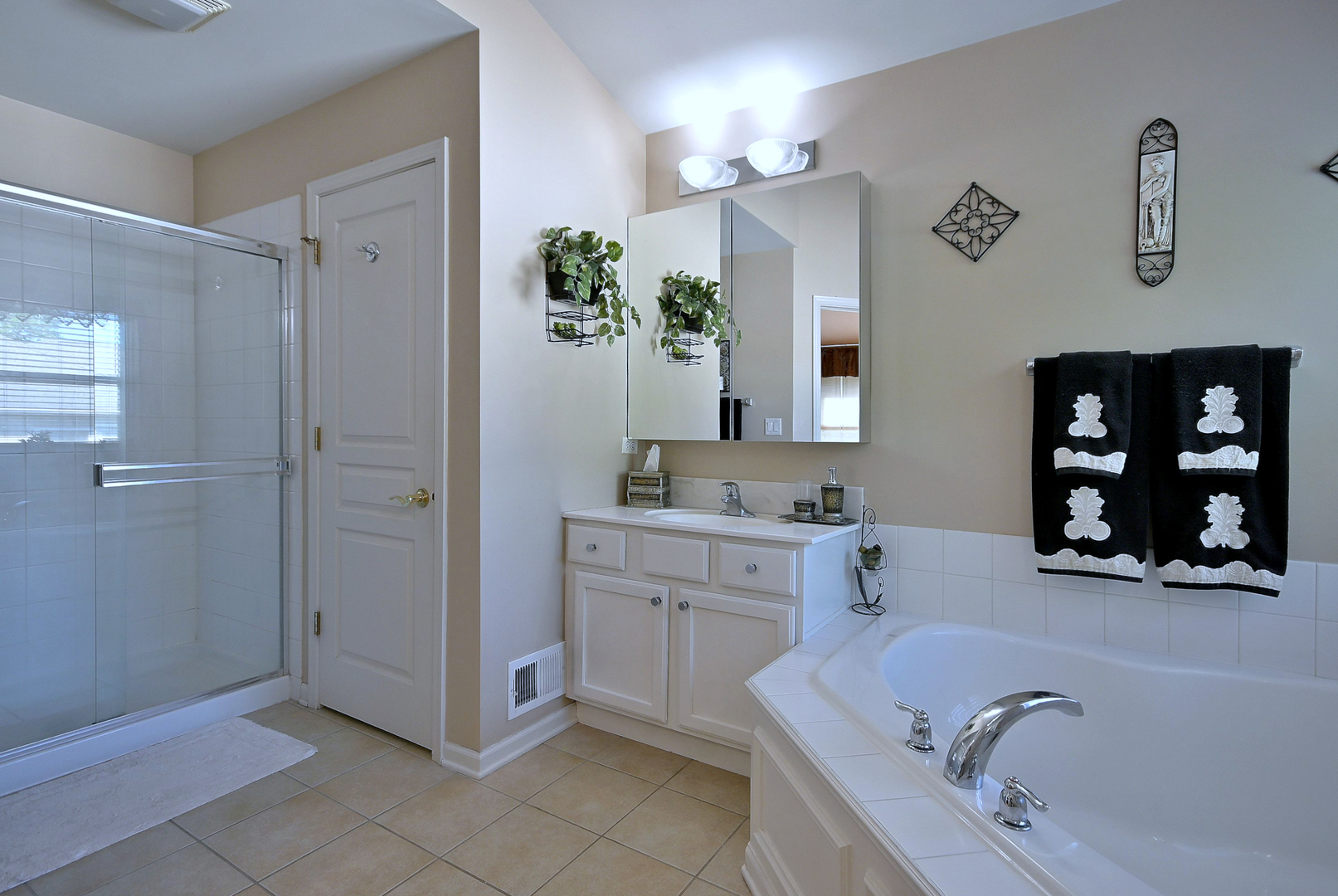 10 Sequoia Court Property Photo 46