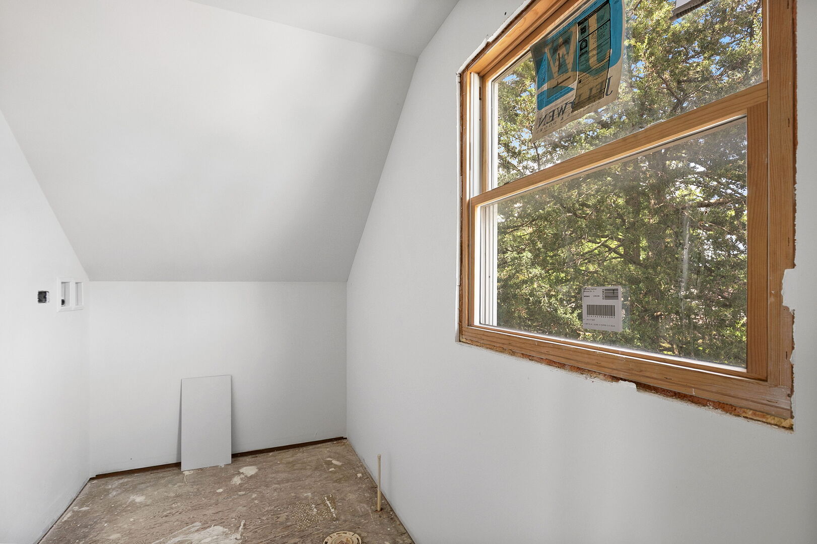 618 Barron Boulevard Property Photo 11