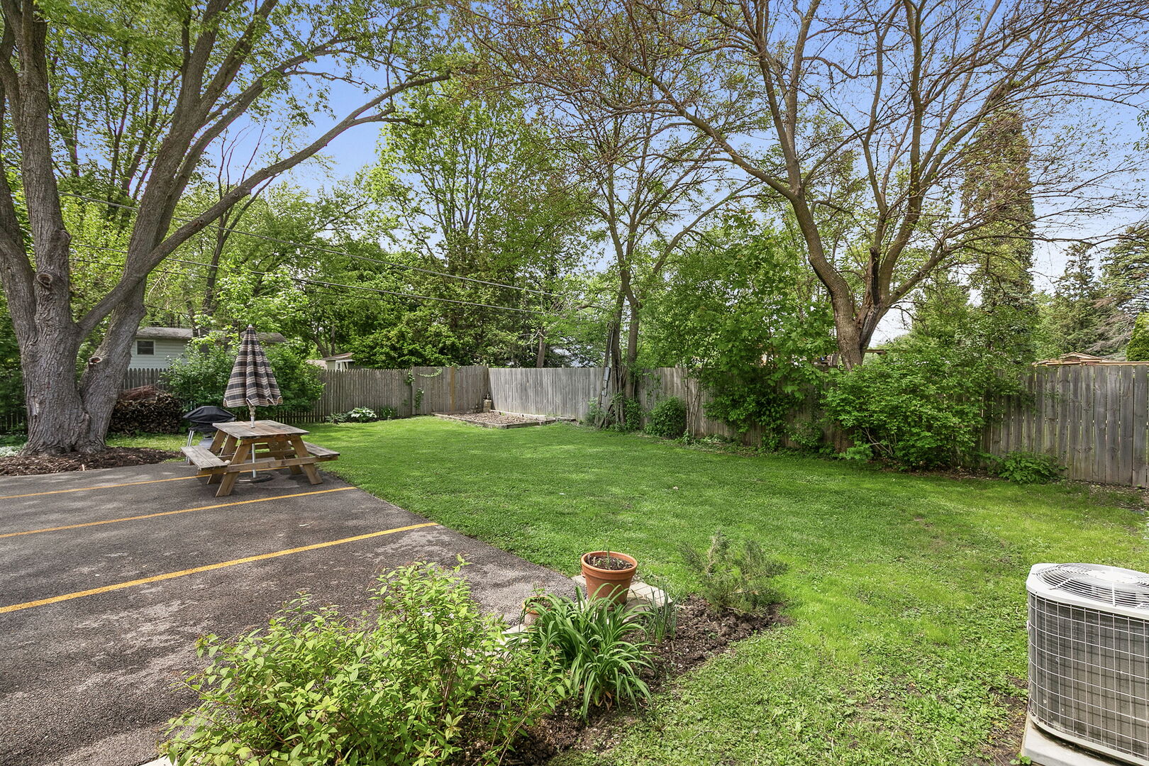 618 Barron Boulevard Property Photo 16