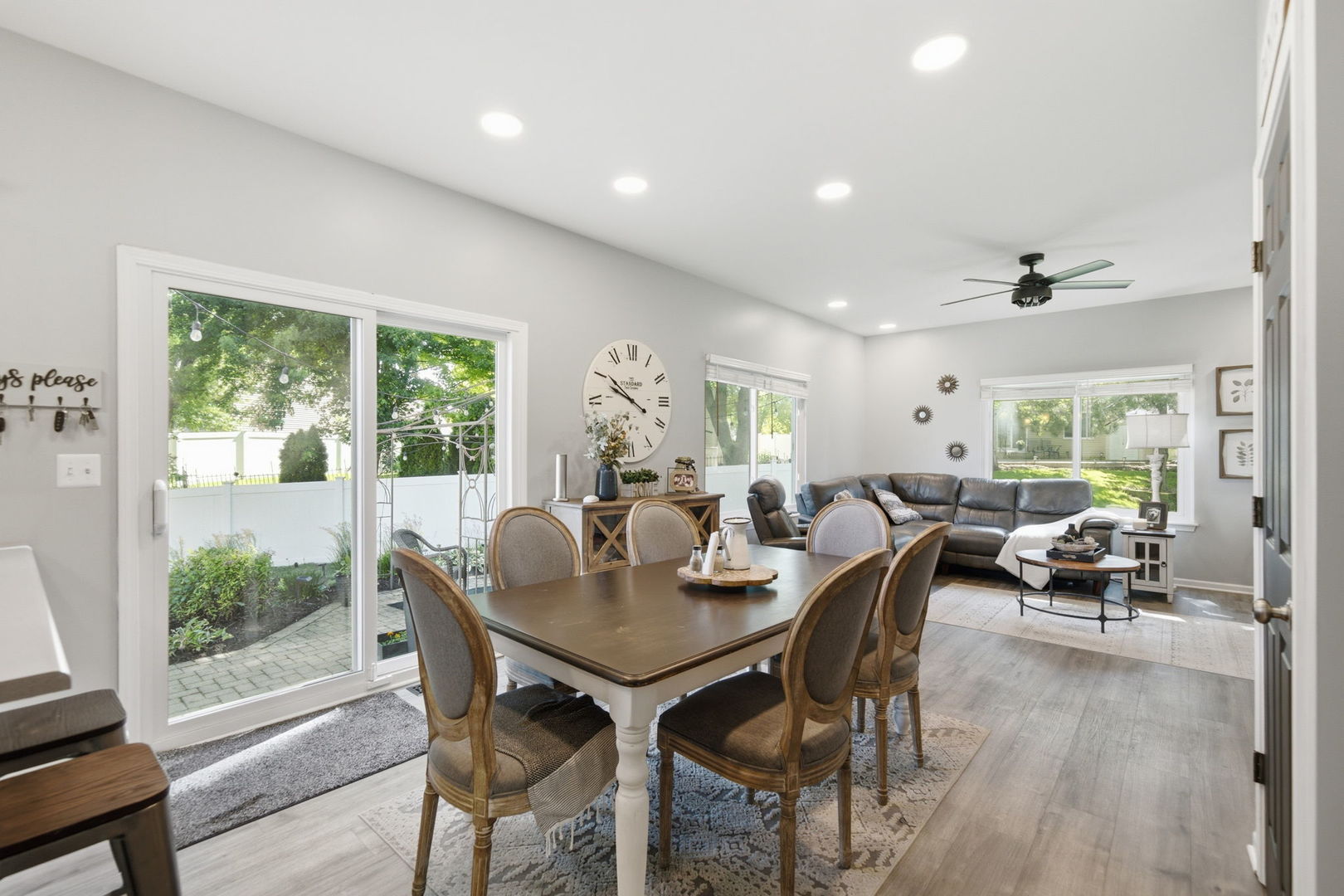12671604 Property Photo 9