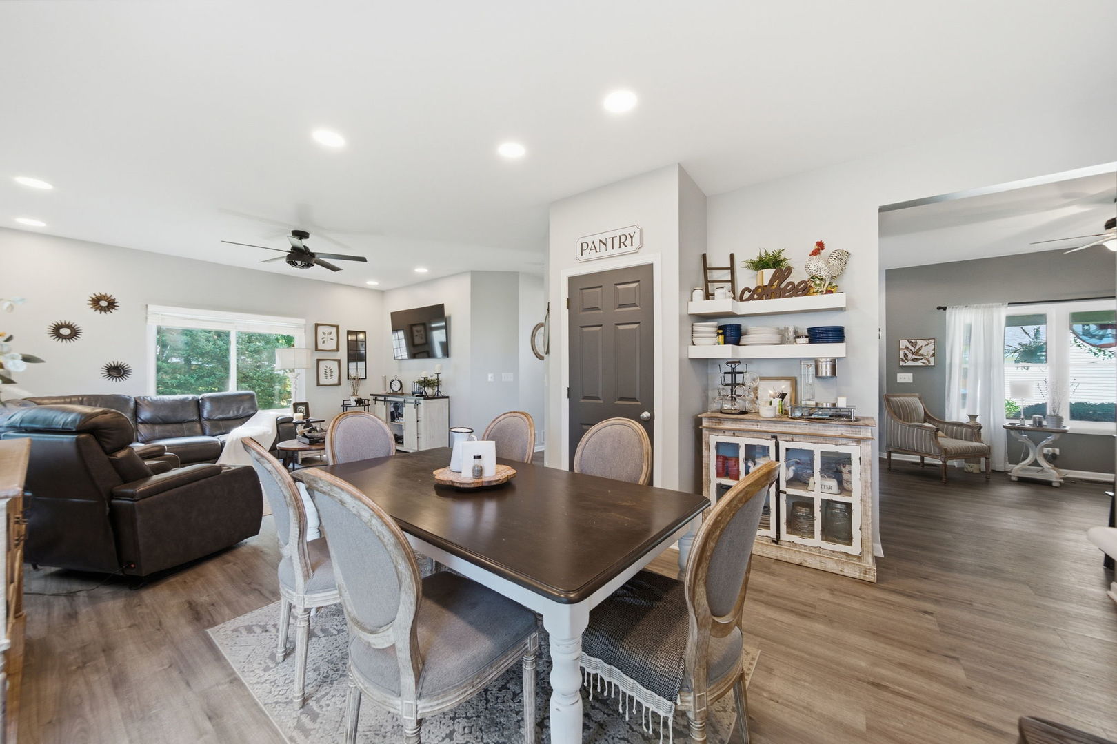 12671604 Property Photo 10