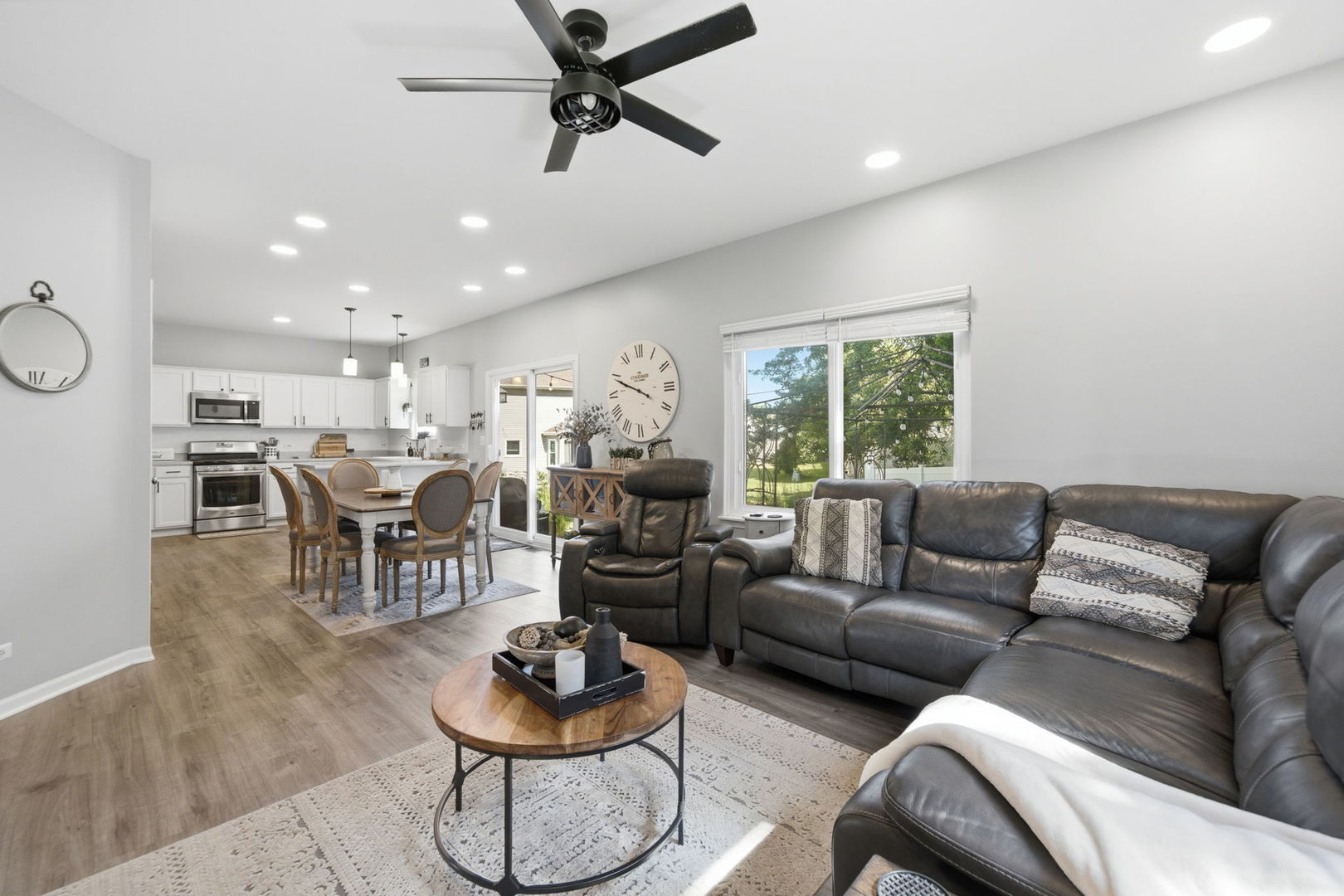 12671604 Property Photo 11
