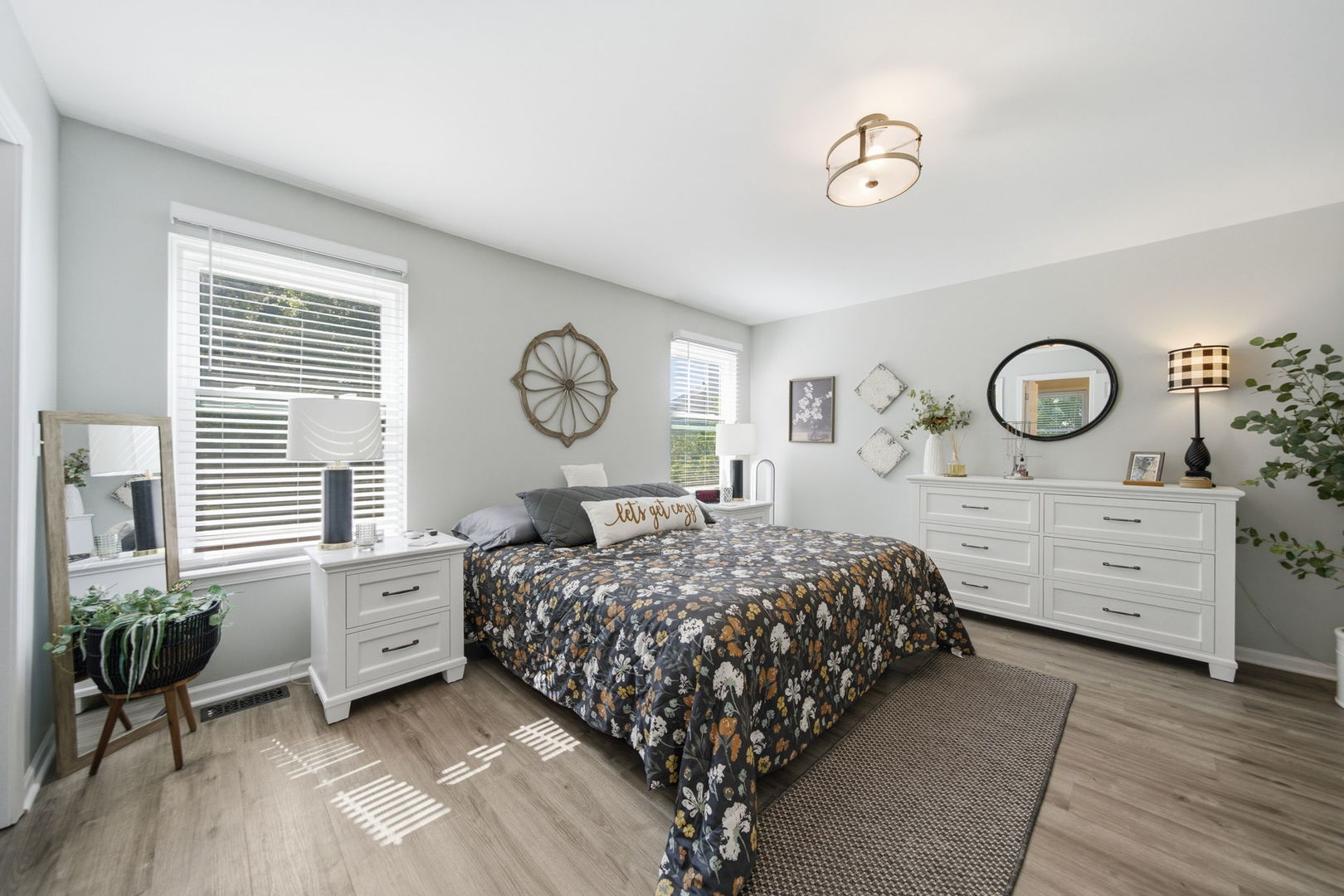 12671604 Property Photo 17