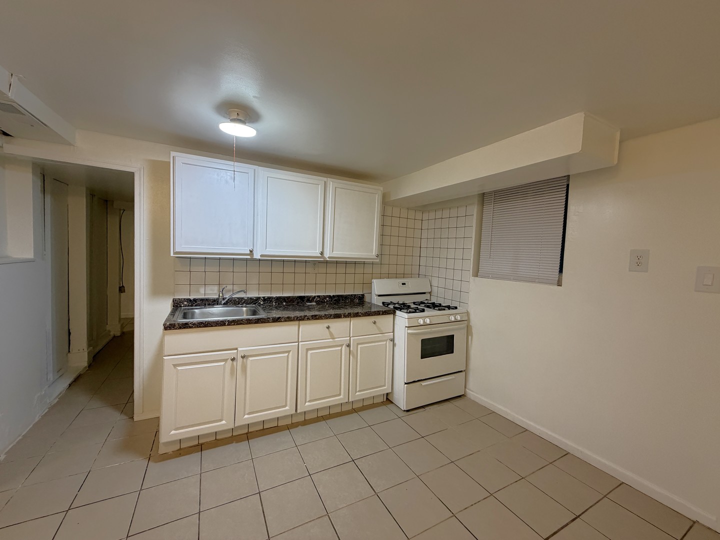 5159 S Albany Avenue G Property Photo 2
