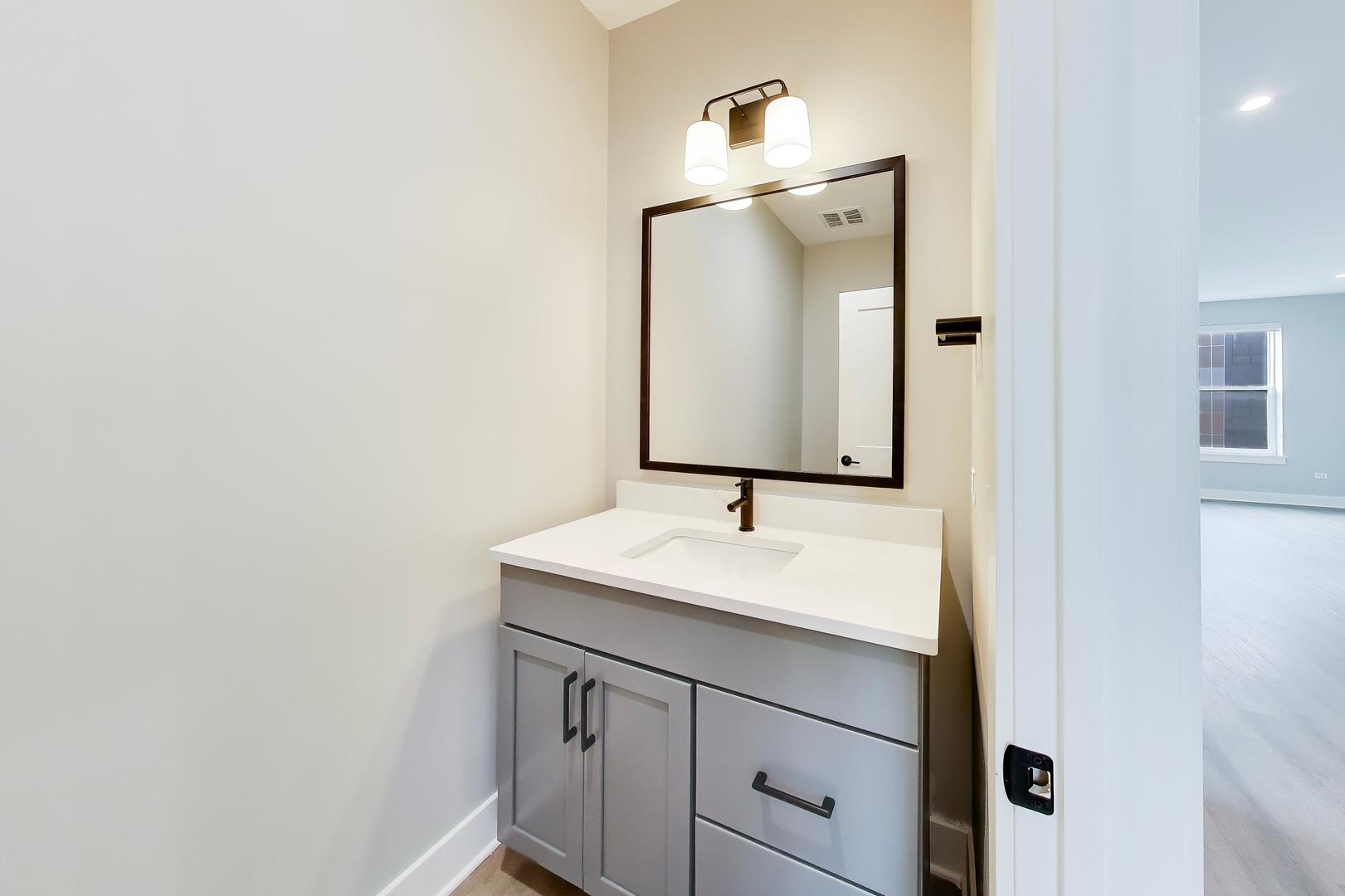 5424 Old Orchard Road Property Photo 8