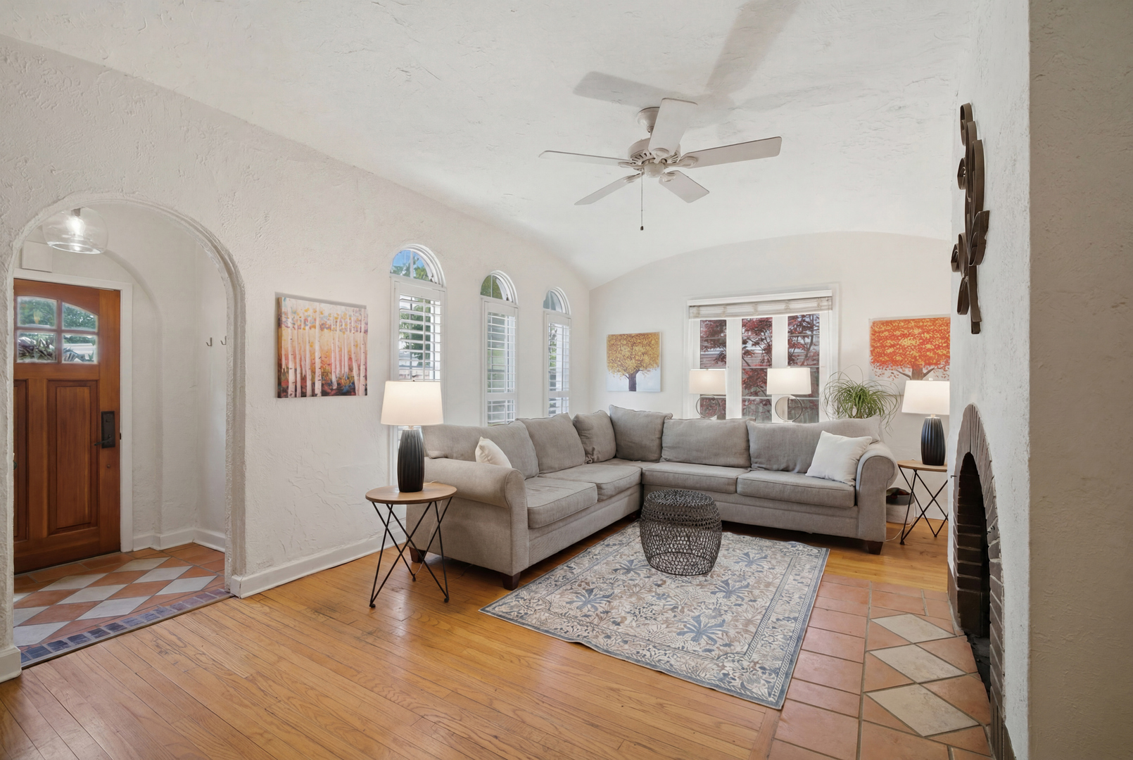 1230 Ferndale Avenue Property Photo 4