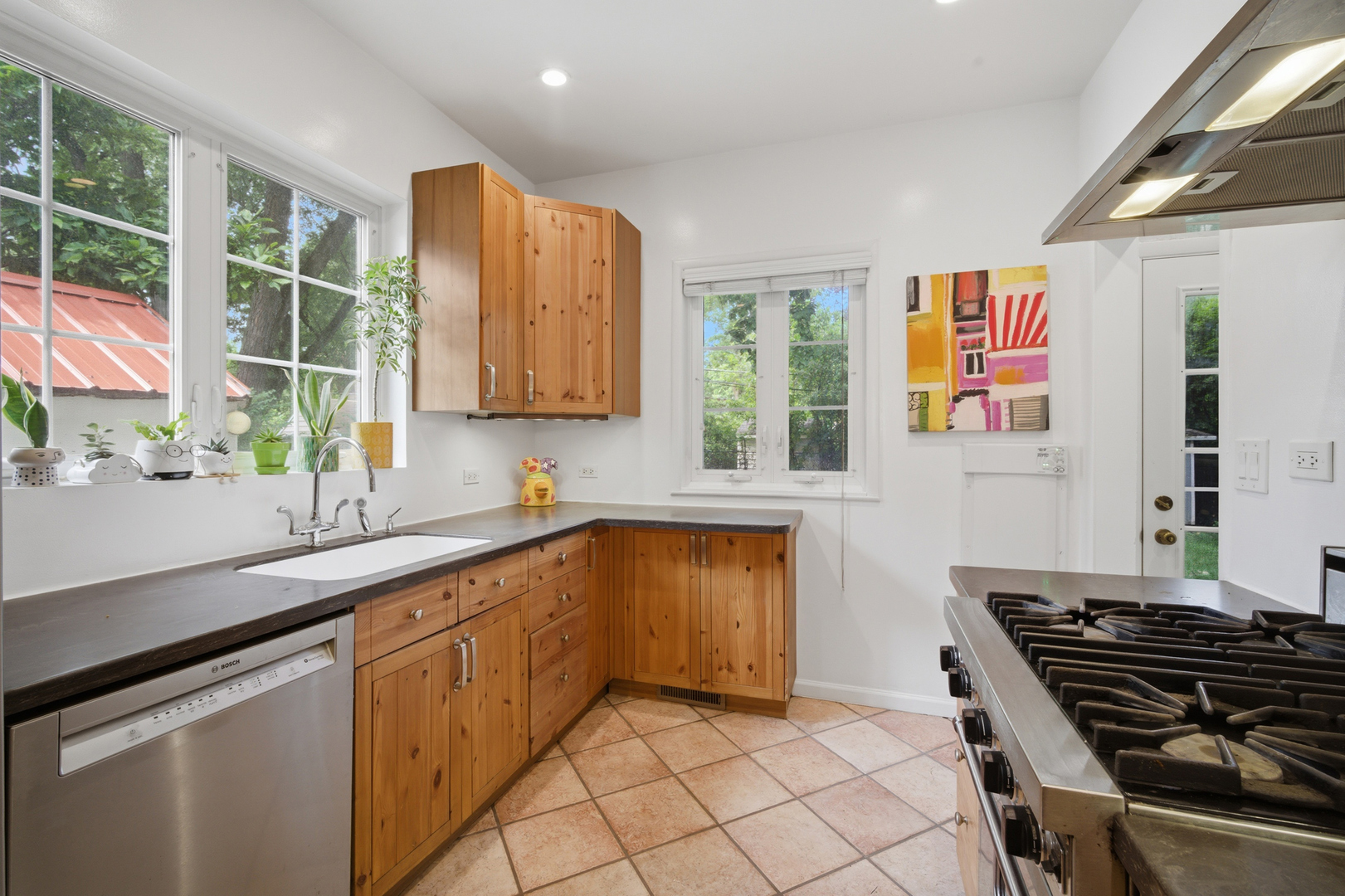 1230 Ferndale Avenue Property Photo 6