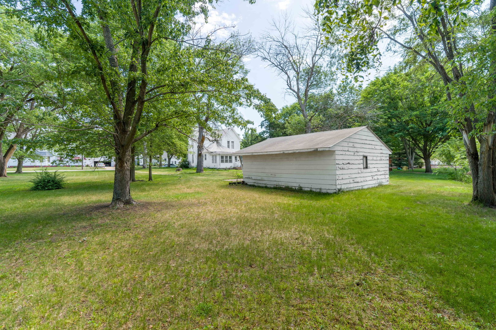 1010 6th Avenue Property Photo 4