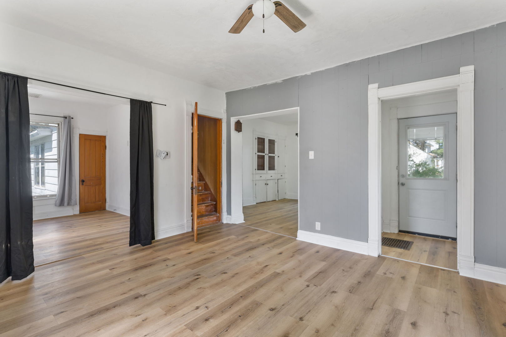 1010 6th Avenue Property Photo 6