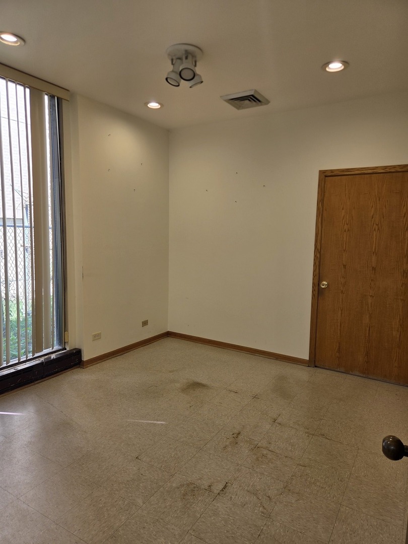 237 E Prospect Avenue Property Photo 10
