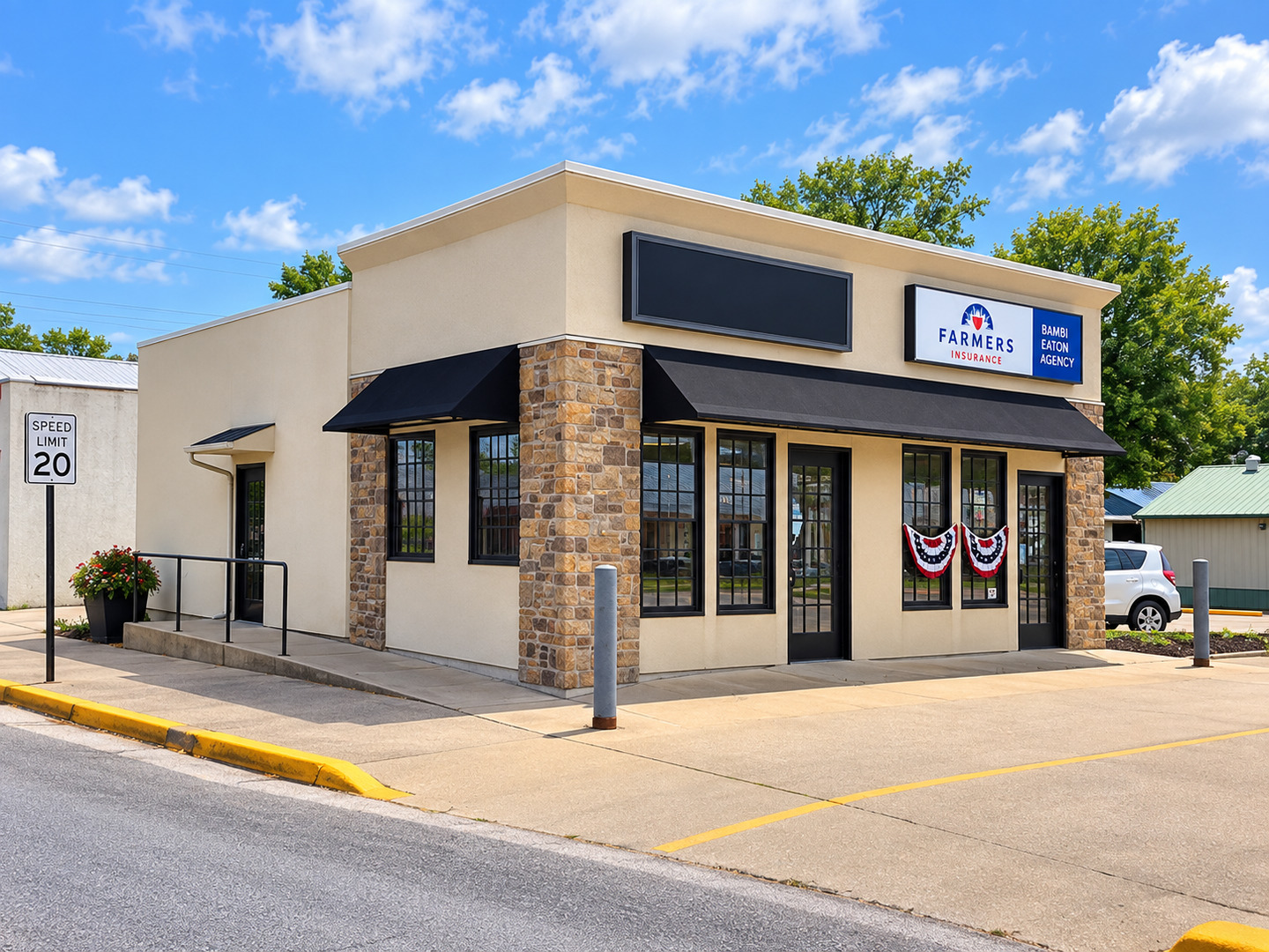 7 S Walnut Street Property Photo 1