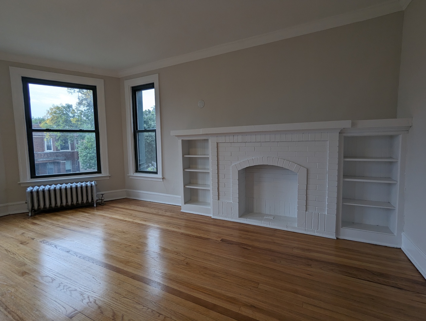 2338 N Spaulding Avenue 3b Property Photo 4