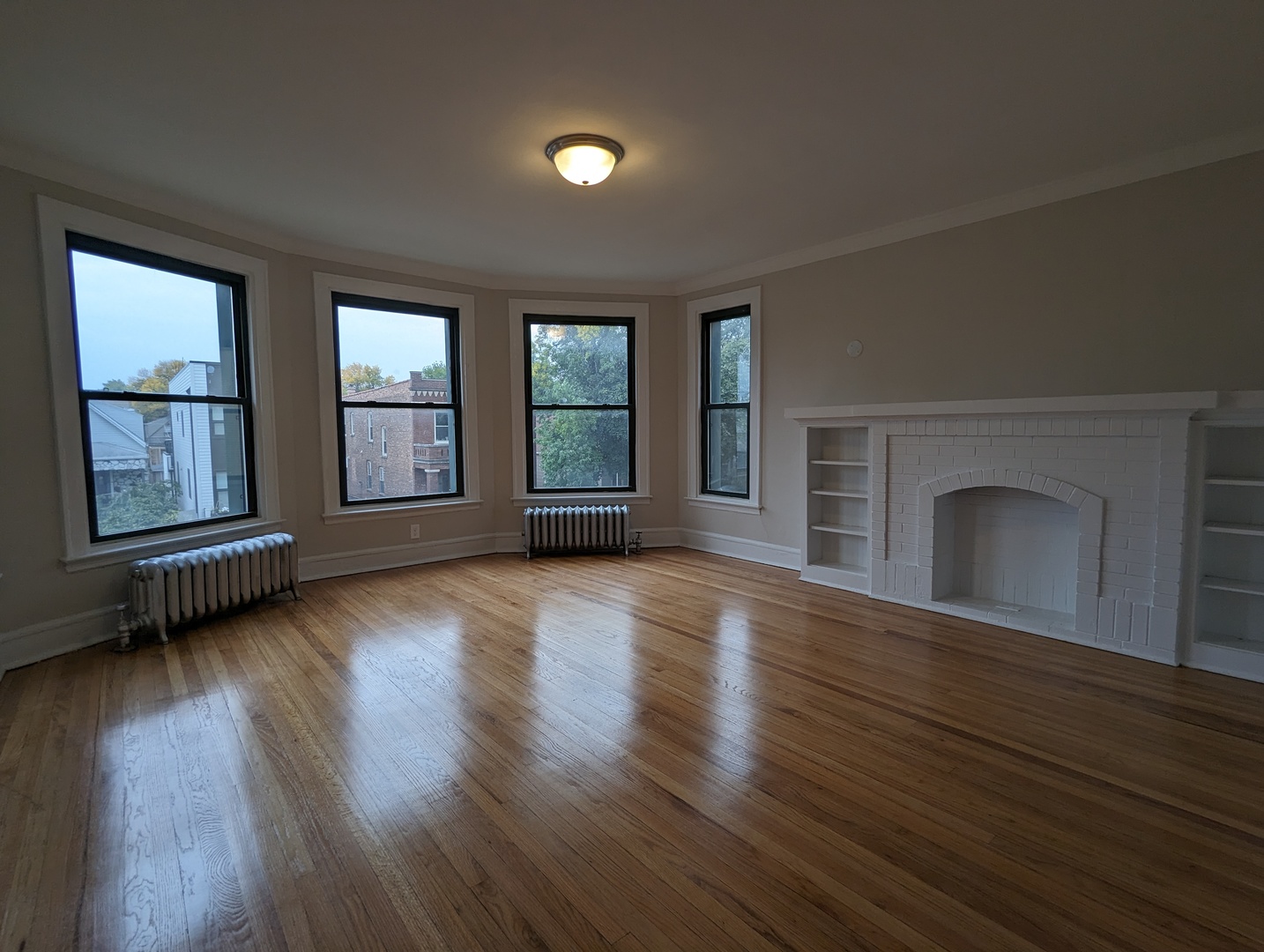 2338 N Spaulding Avenue 3b Property Photo 8