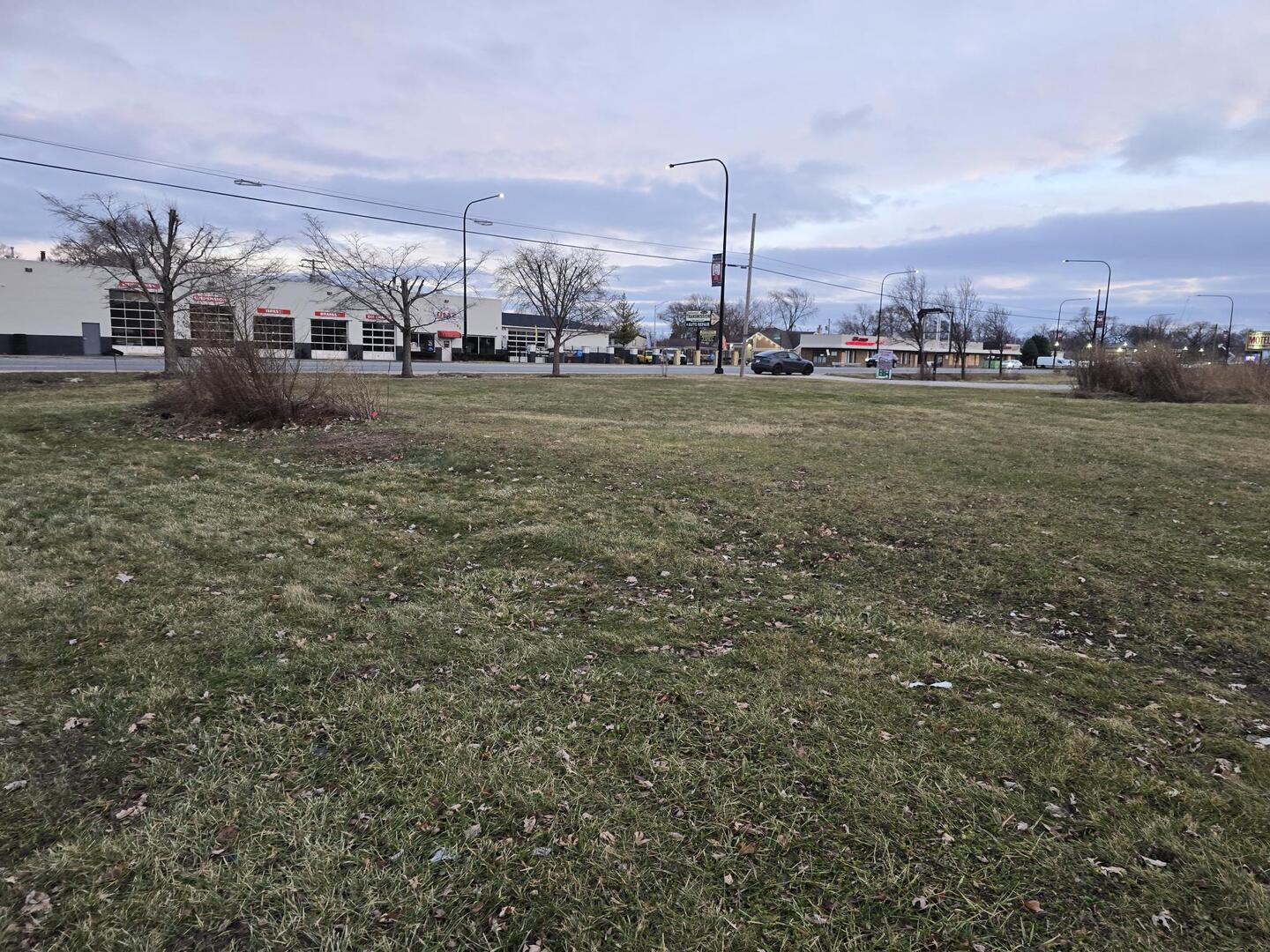 7200 S Harlem Avenue Property Photo 6
