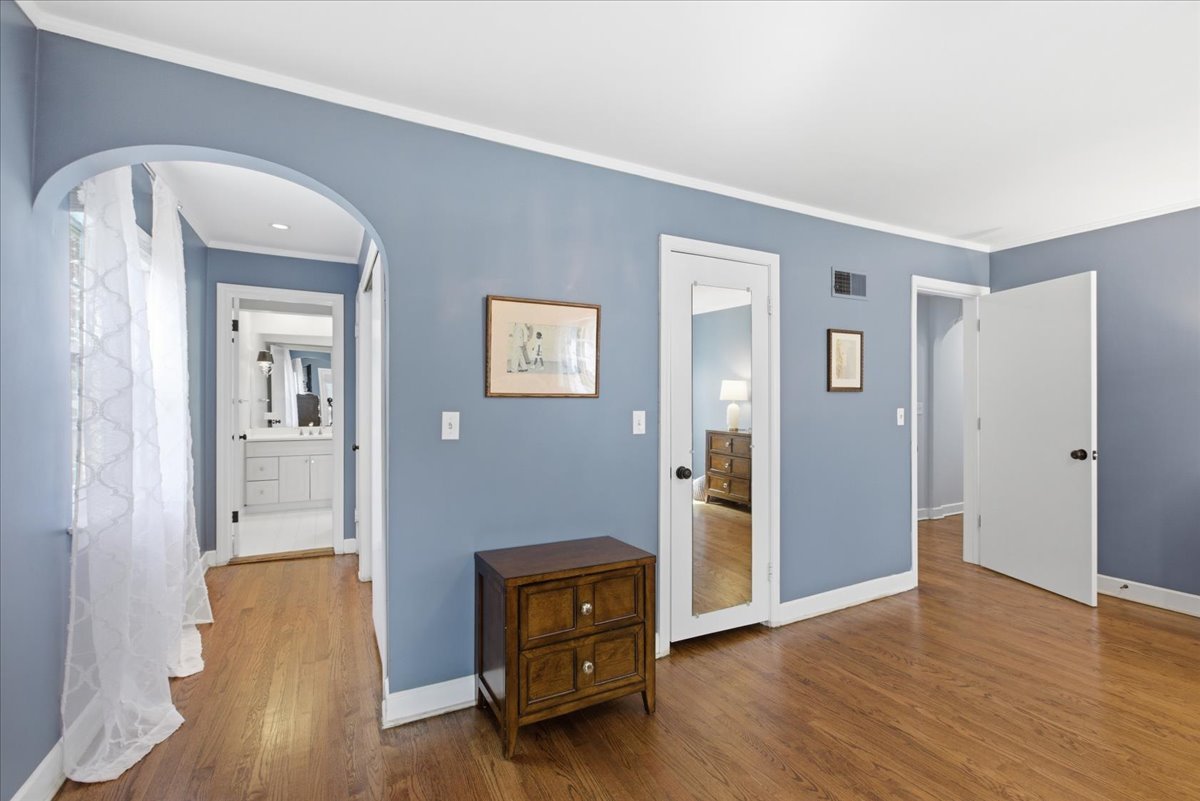 9343 Hamlin Avenue Property Photo 22