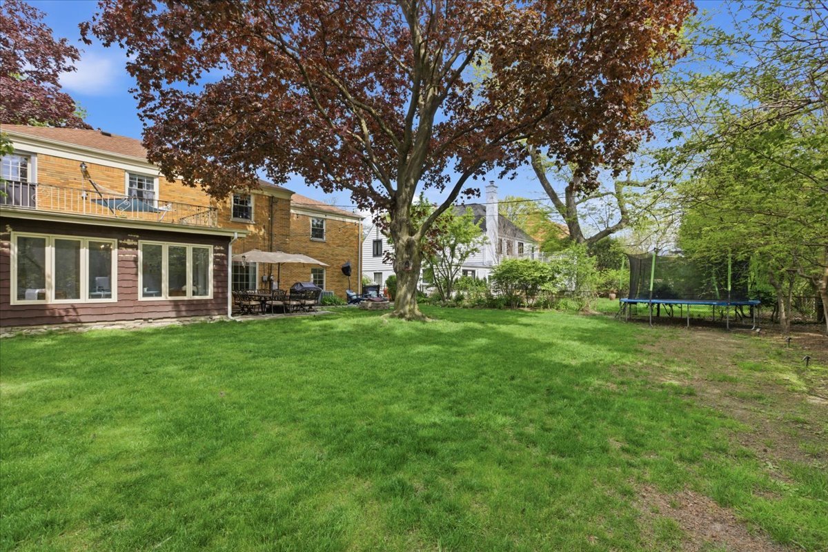 9343 Hamlin Avenue Property Photo 33