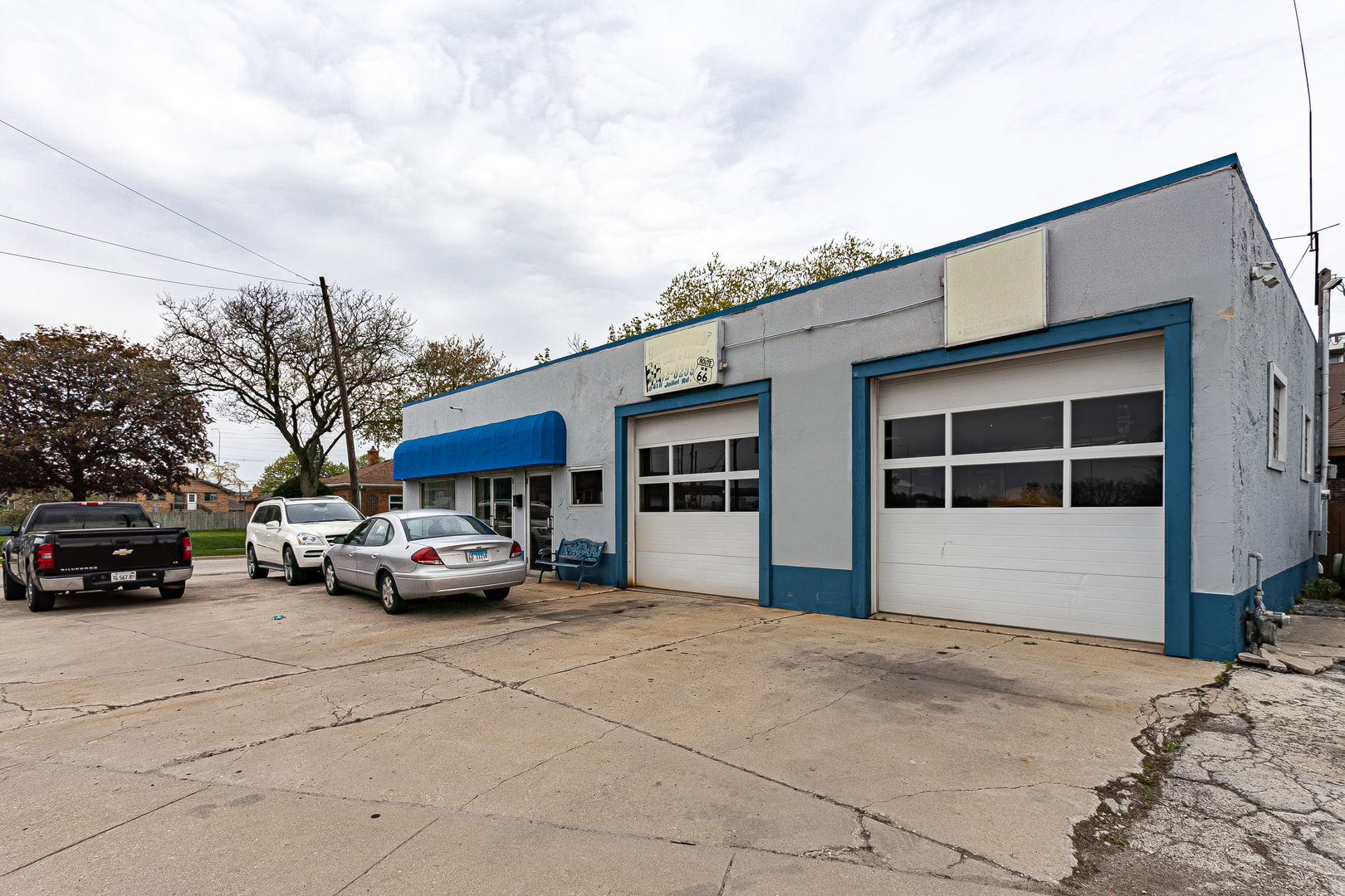 8418 Joliet Road