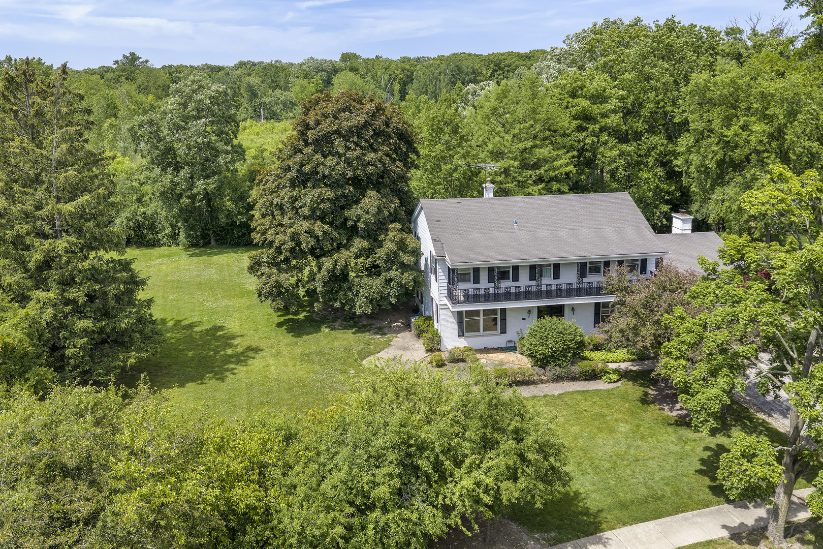 431 Northwood Drive Property Photo 4