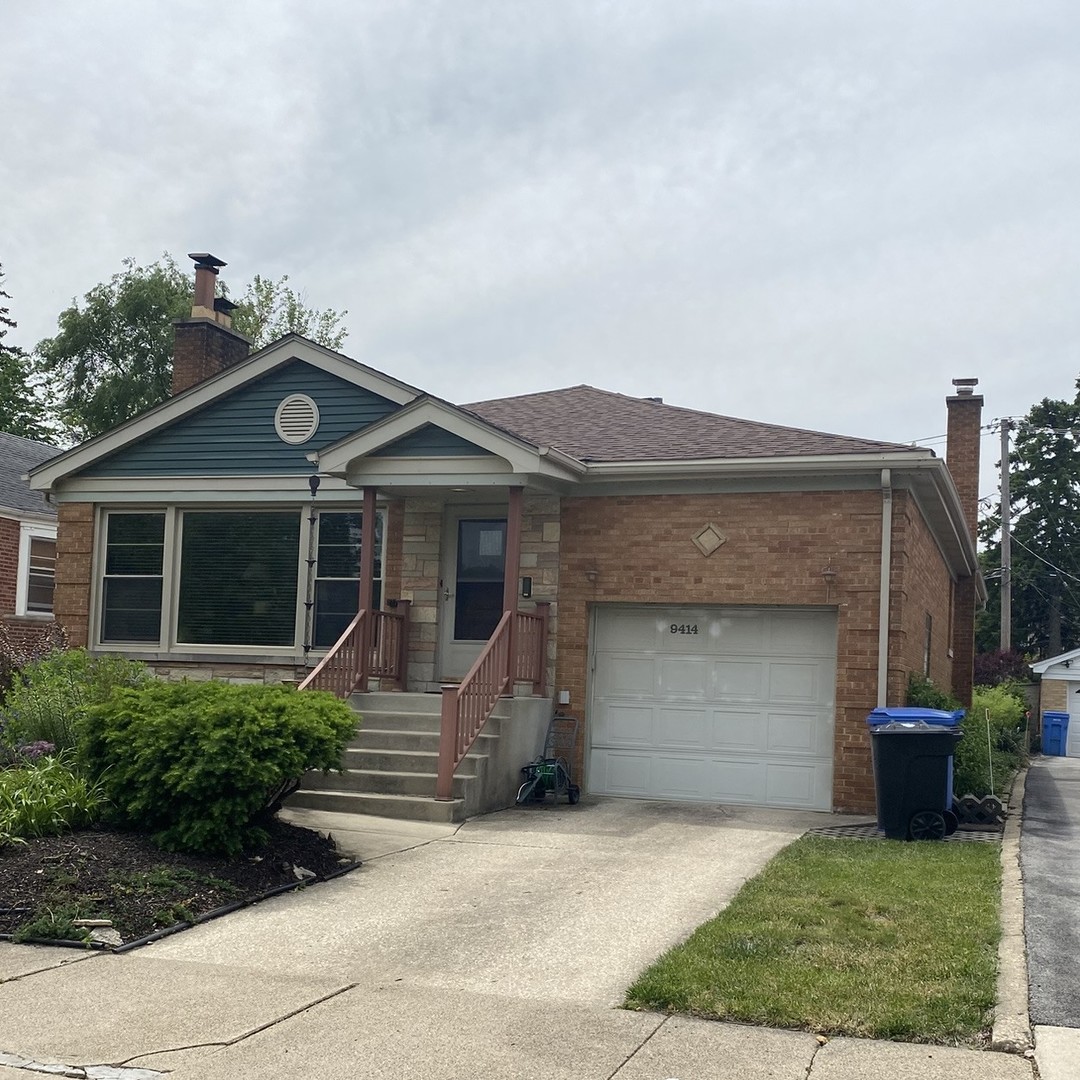 9414 S Bell Avenue Property Photo 1